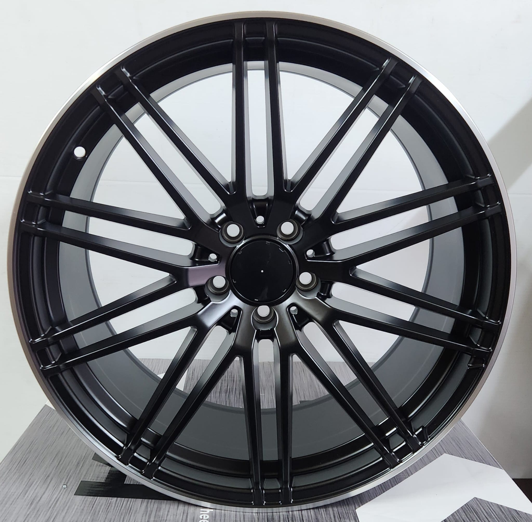 OE-0297 20X9.5 5X112 MATTE BLACK BLACK MACHINE LIP