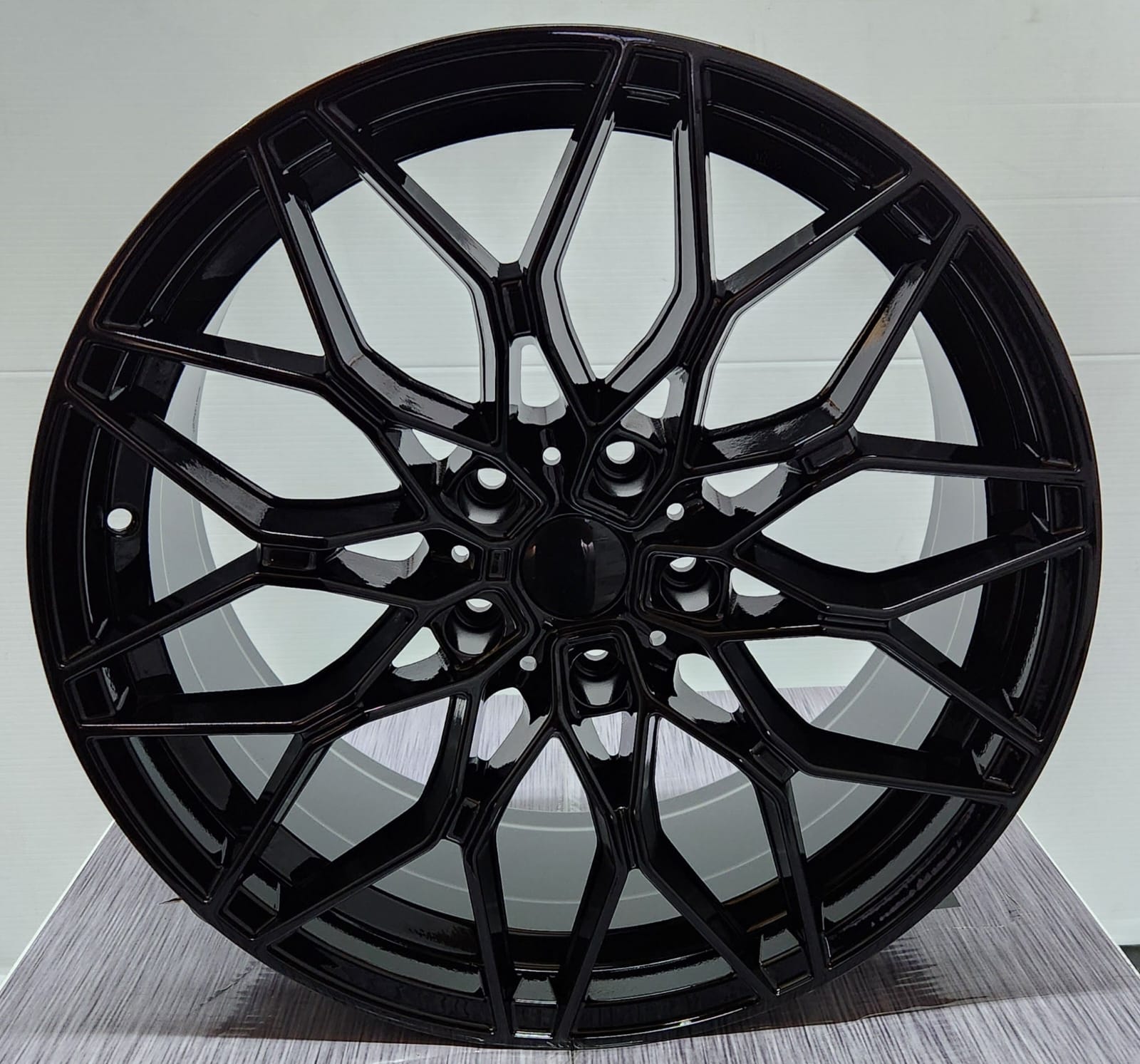 ZS292 20X9.5 5X120 GLOSS BLACK