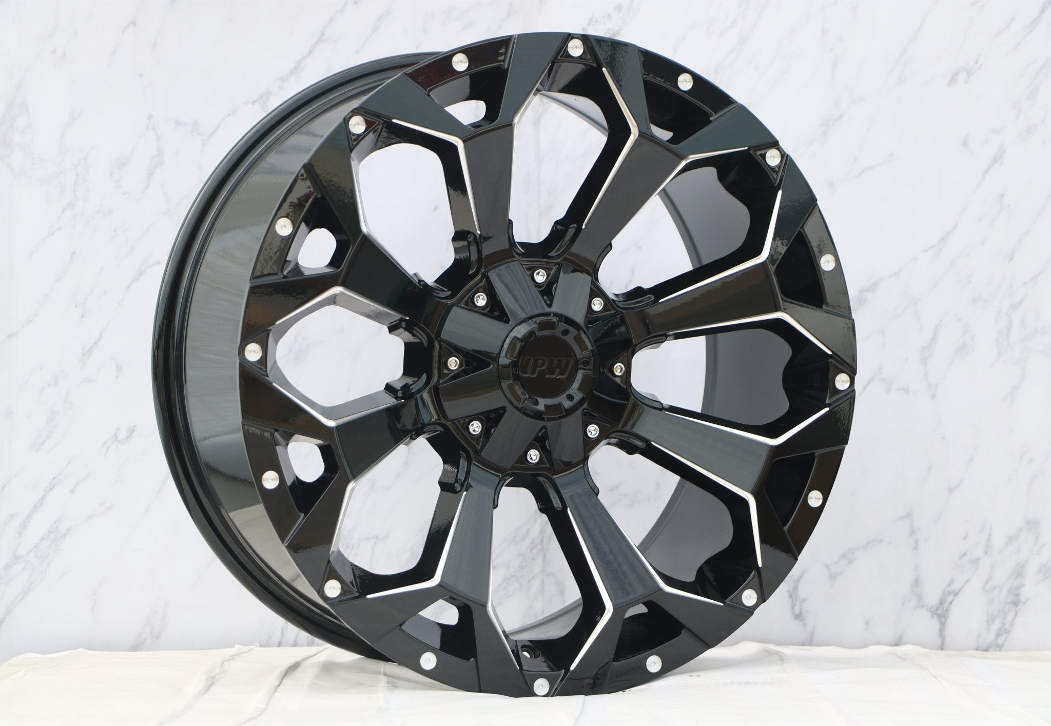 W950 1670 Gloss Black Milled 22x10 ET0 5x127/114.3 CB71.6
