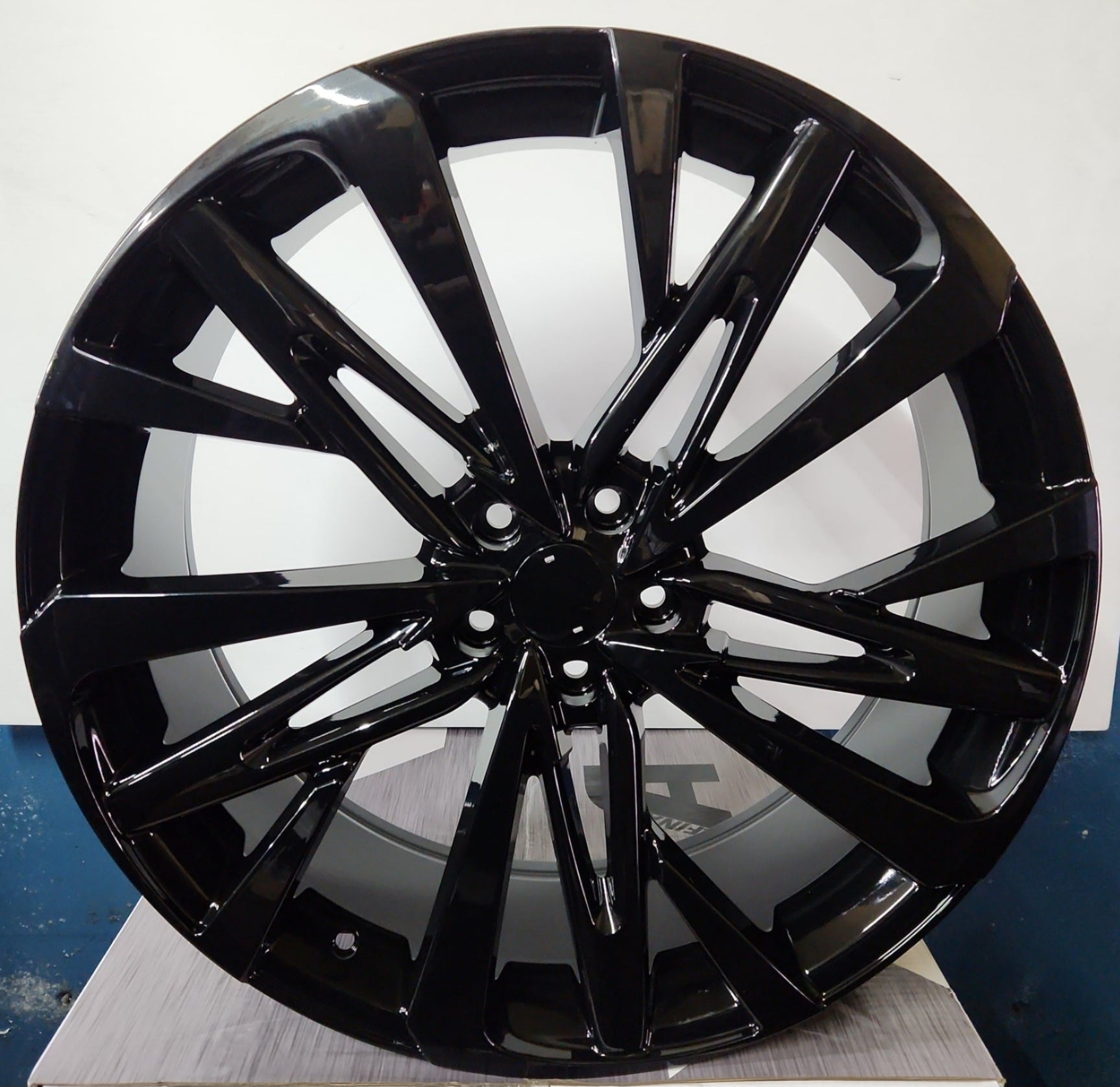 NEW WEOE LEX WHEELS U54-35-3 22X8 5X114.3 GLOSS BLACK