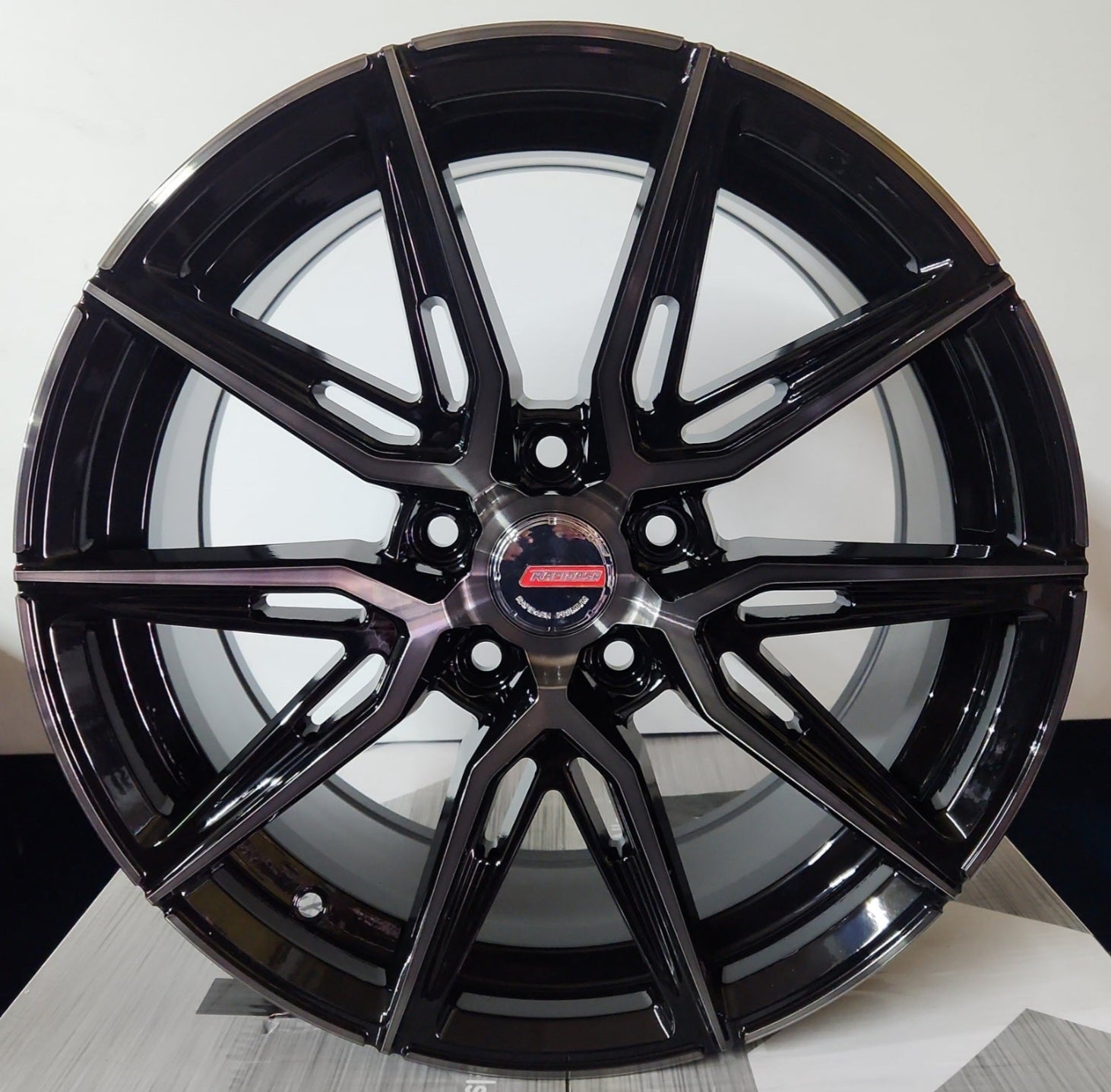 RAPIDASH RD- M107 17X7.5 PIANO BLACK MACHINE FACE  WITH CLEAR BLACK