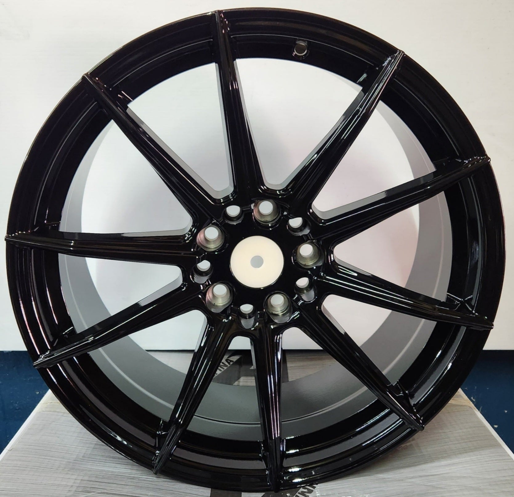 OE-WHEELS ZS-8 22438-3 18X8.0 5X100- 5X114.3 PIANO  BLACK