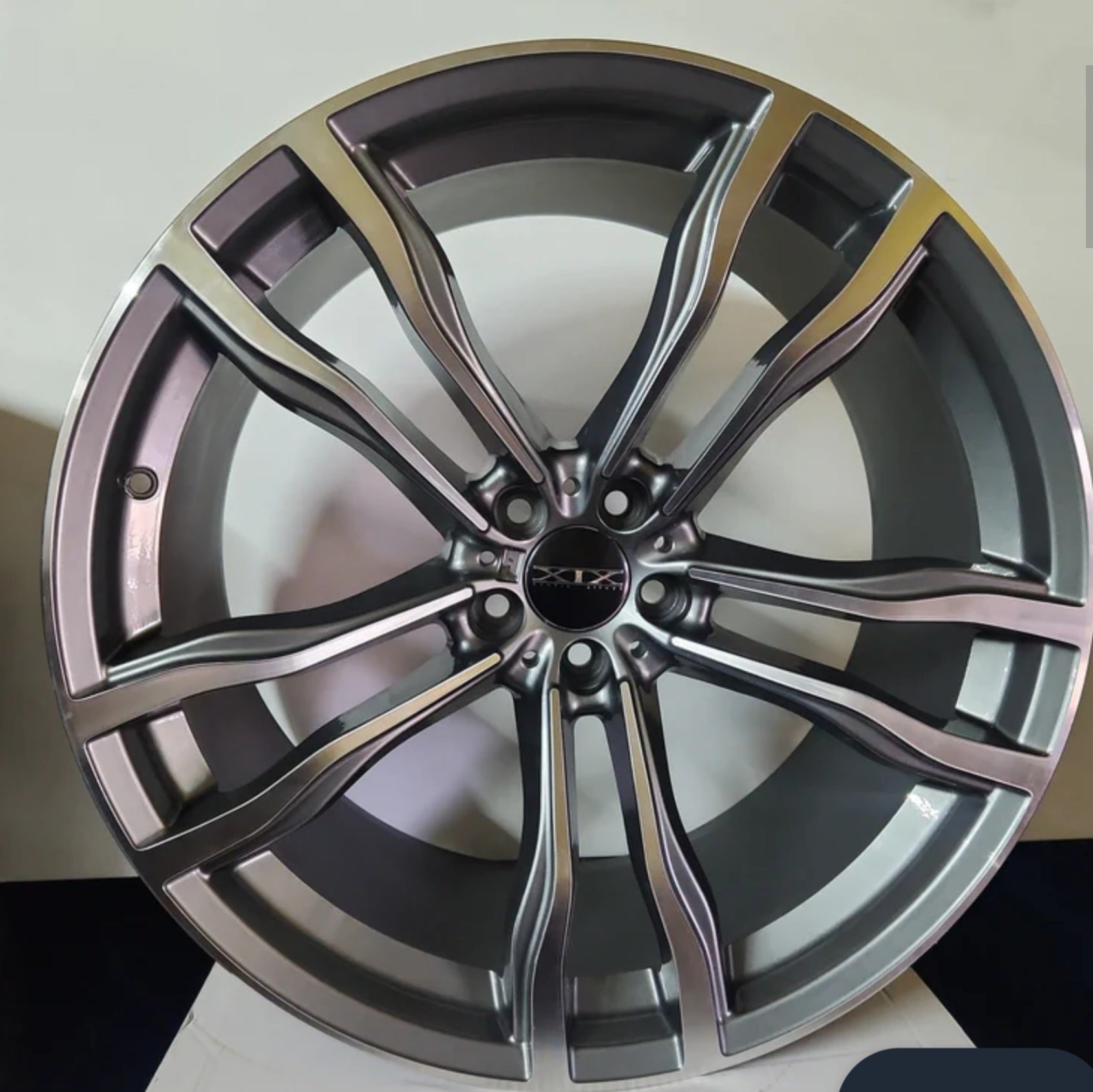RB62 WHEELS 22x10 5x120 DARK GREY POLISHED