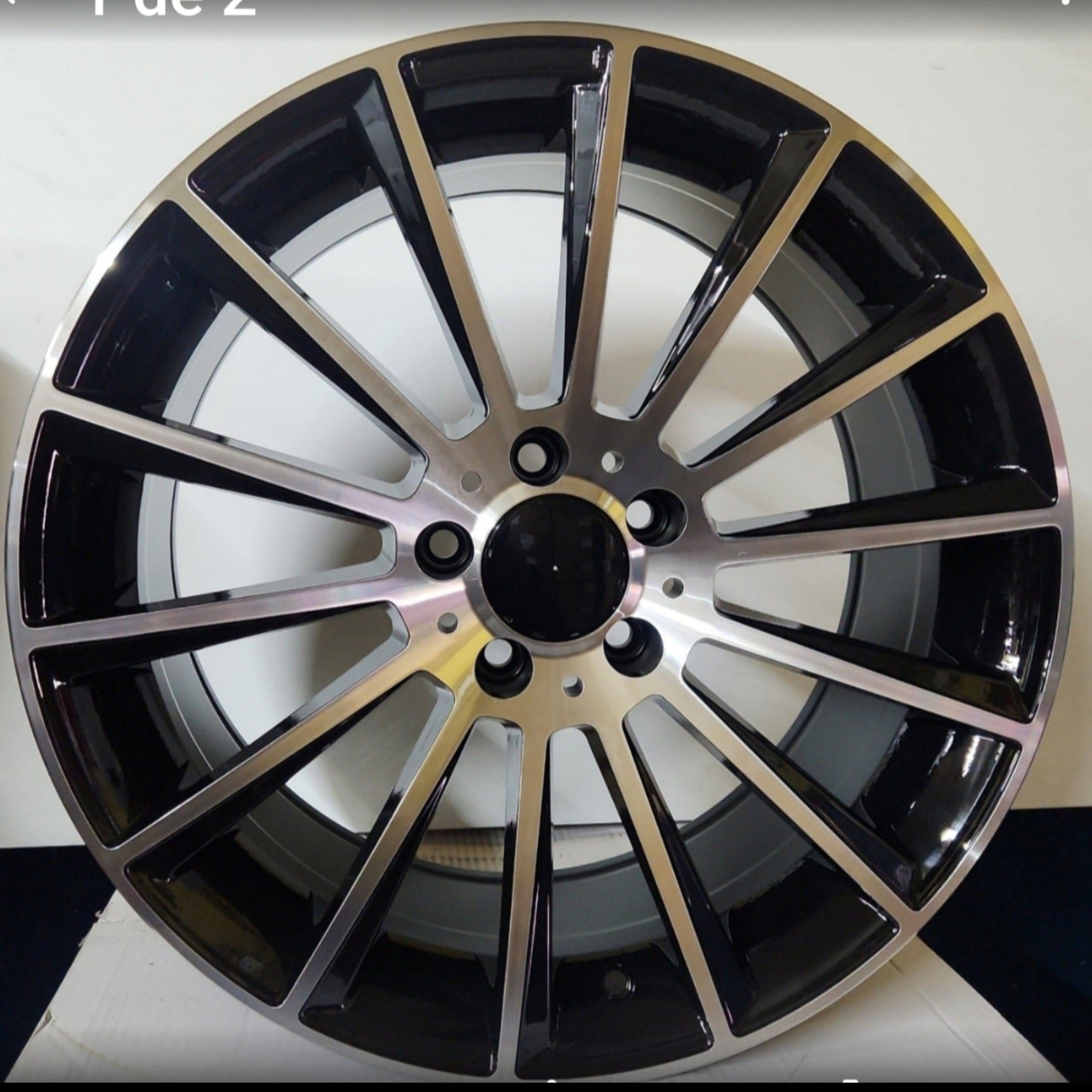 WCL102 WHEELS 22X10.5 5X112 GLOSSY BLAK MACHINE
