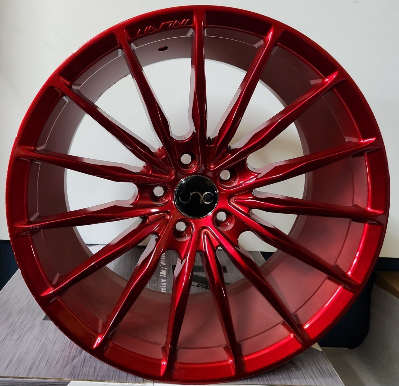 YSM TORQUE 19X9.5 5X114.3  CANDY RED