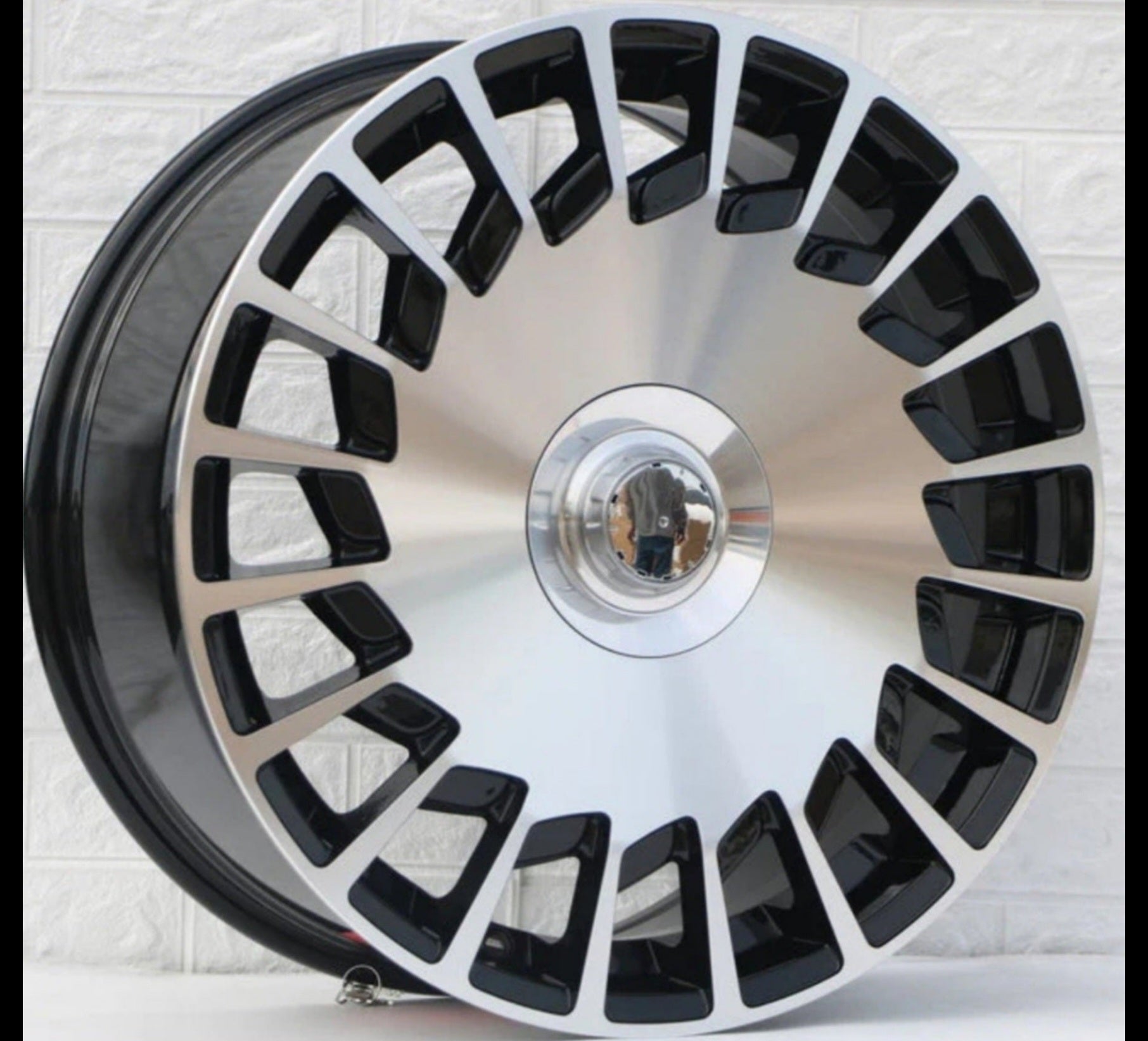 WHEELS OE- REW019  17x7.5 5x112 PIANO BLACK MACHINE FACE