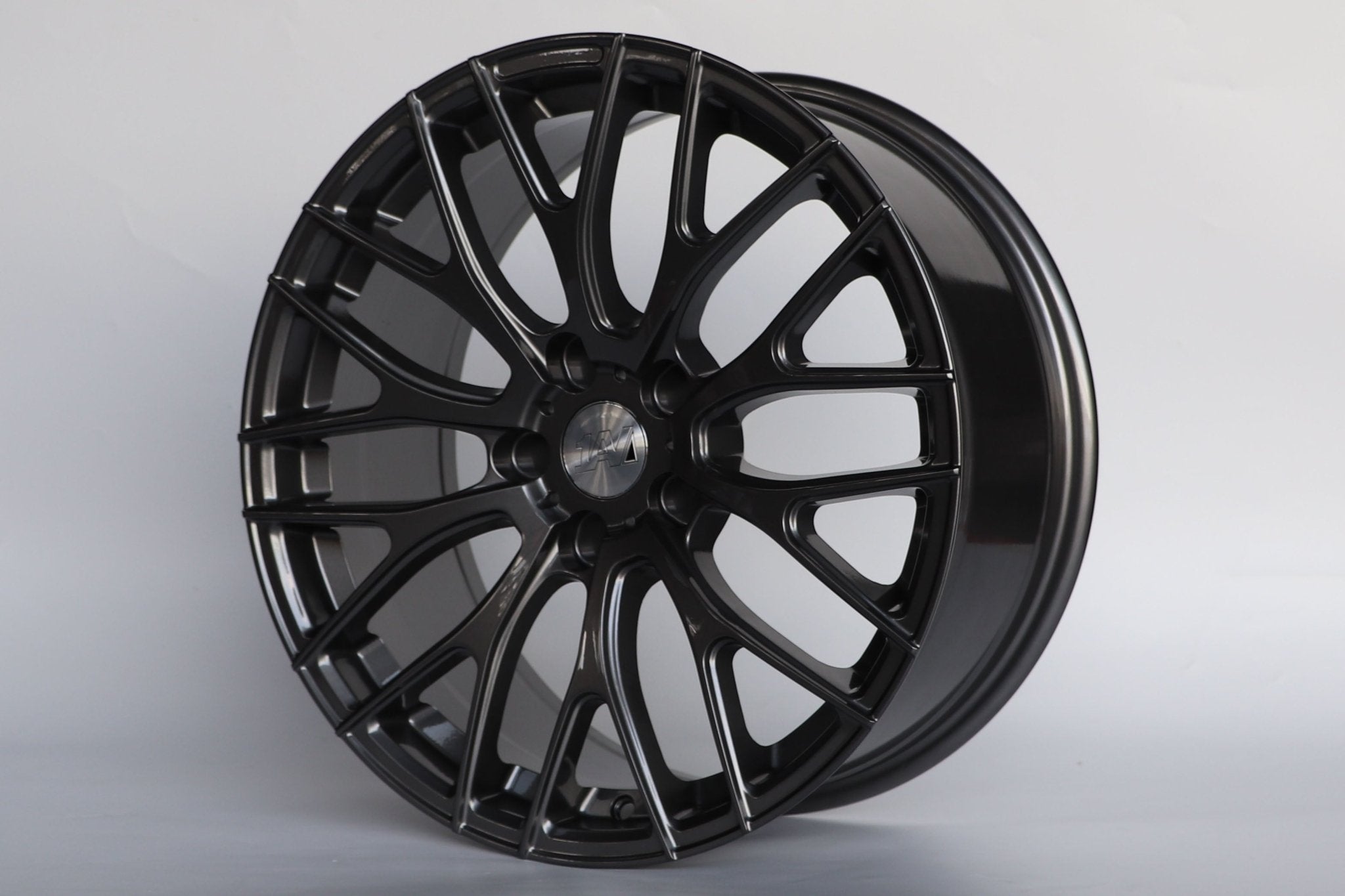 W008 D973 Gunmetal 17x7.5 ET35 5x112/114.3 CB73.1
