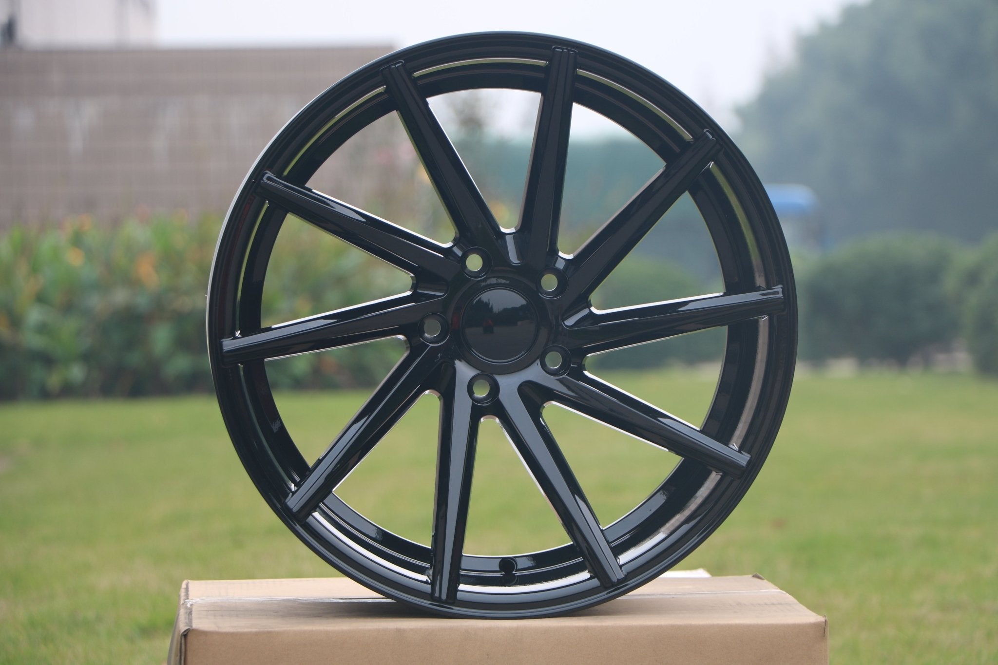 W013 Gloss Black 19x9.5 ET35 5x114.3 CB73.1  MB-1582