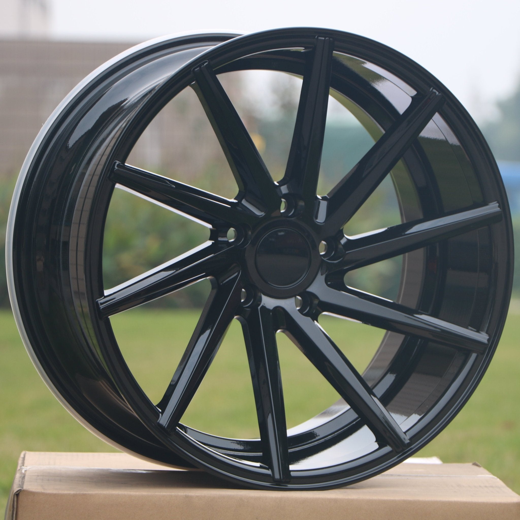 W013 Gloss Black 19x9.5 ET35 5x120 CB72.56  MB-1582