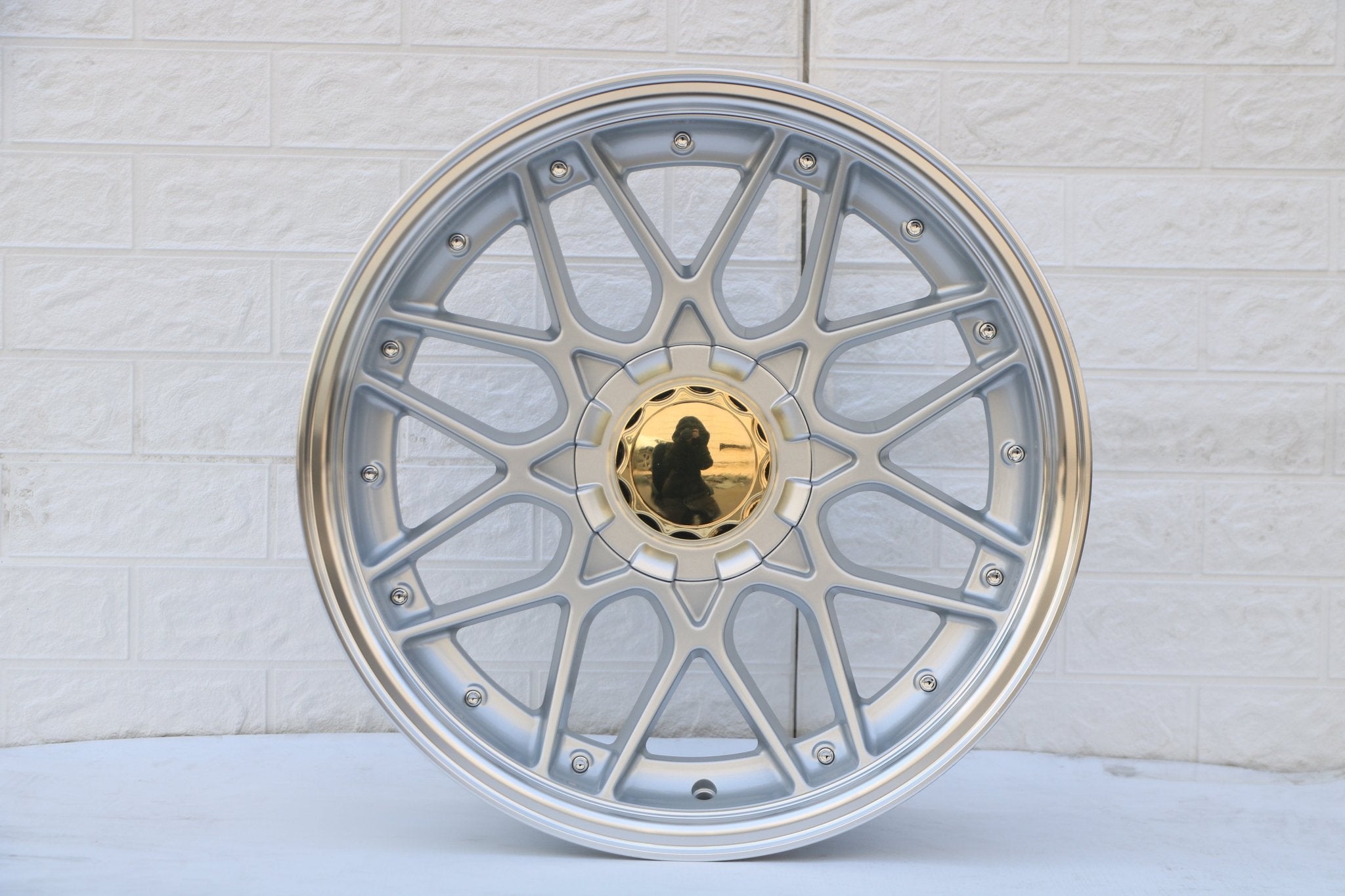 W025 SSA06 Silver Machined Face With Silver Rivet 18x9.0 ET30 5x120/114.3 CB73.1  MB-2325