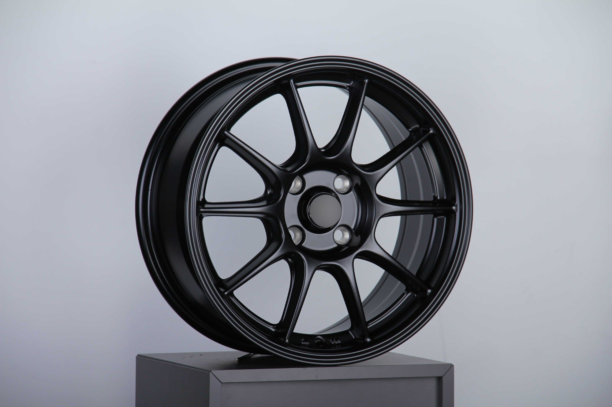 W052 MN105X Satin Black 18x8.0 ET38 5x114.3 CB73.1