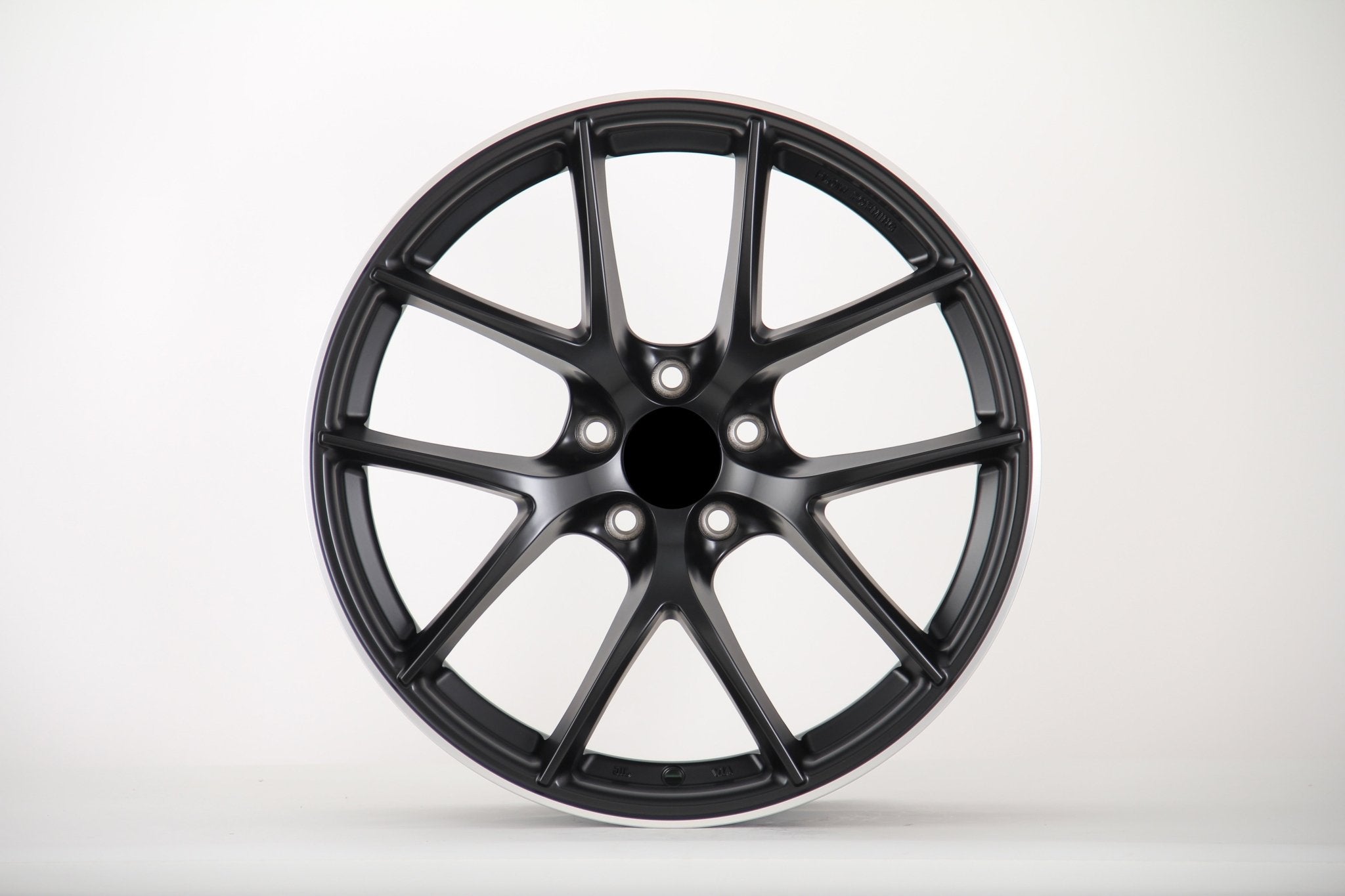W054 889 Satin Black Machined Lip 19x8.5 ET35 5x120 CB72.56
