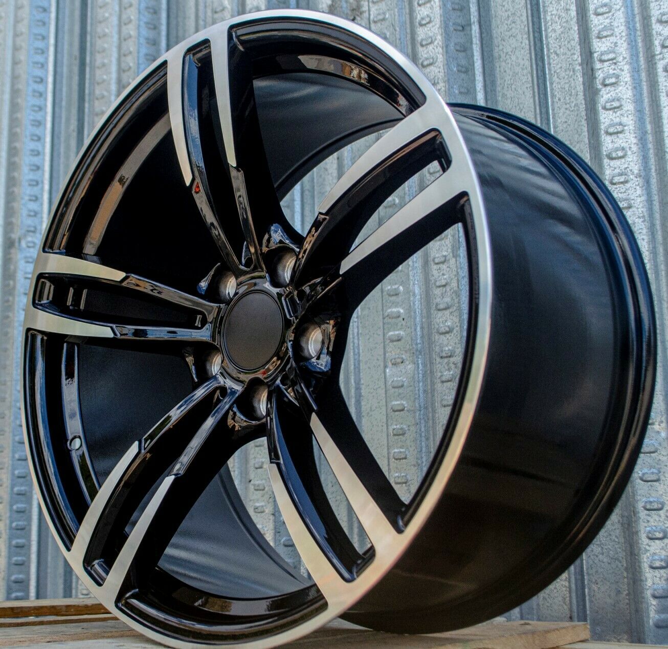 W1121 Black Machined Face 18*8.0 ET35 5*120 CB72.5  C956-B