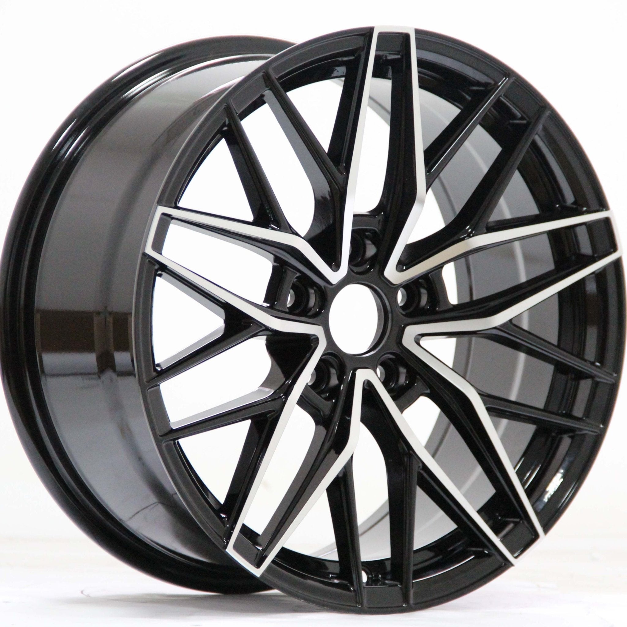 W1513 Black Machined Face 18x8.0 Et35 5x114.3 CB73.1