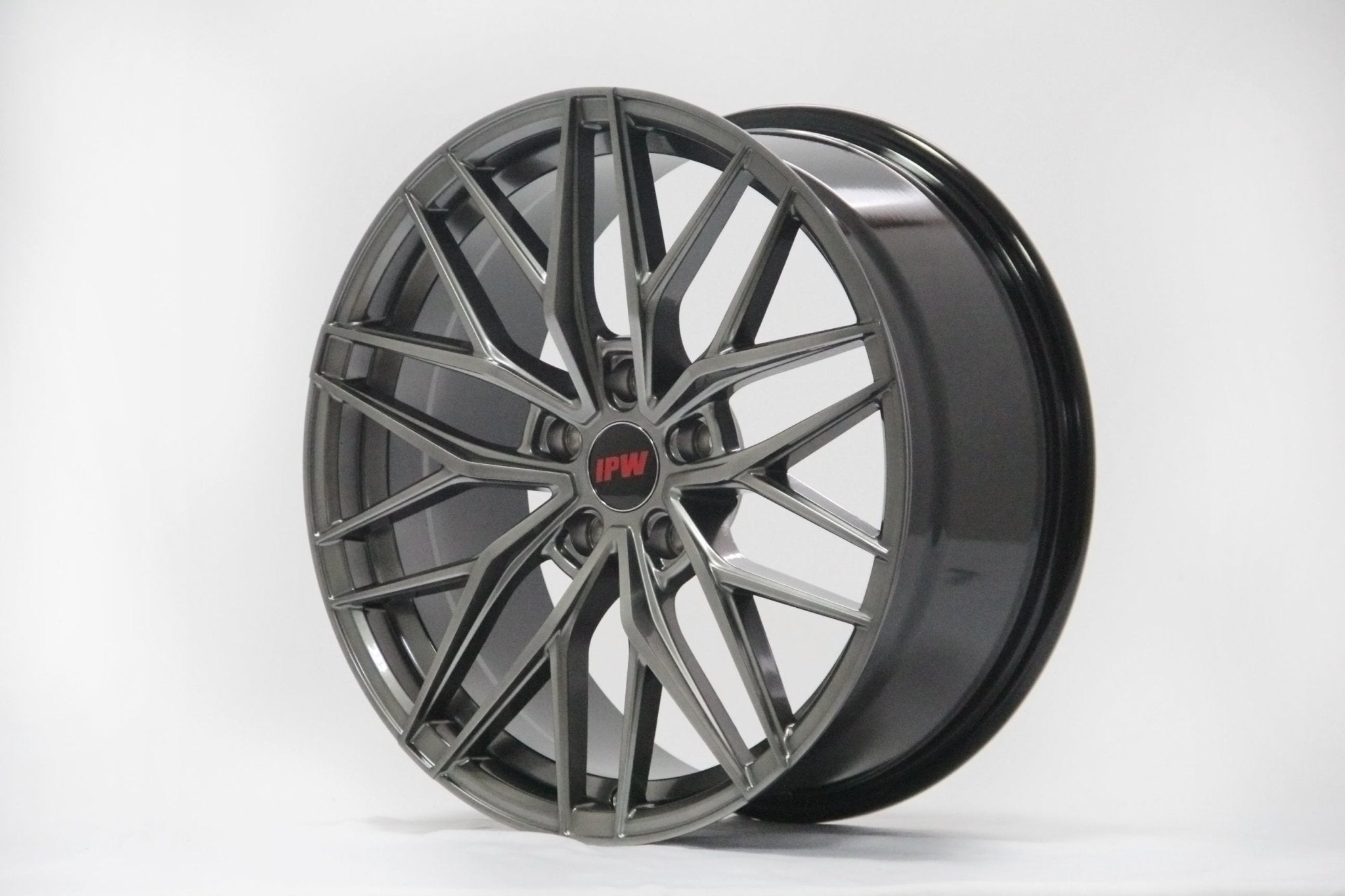 W1513 IVF-004 Flow Forged Hyper Black 18x8.0 ET35 5x114.3 CB73.1