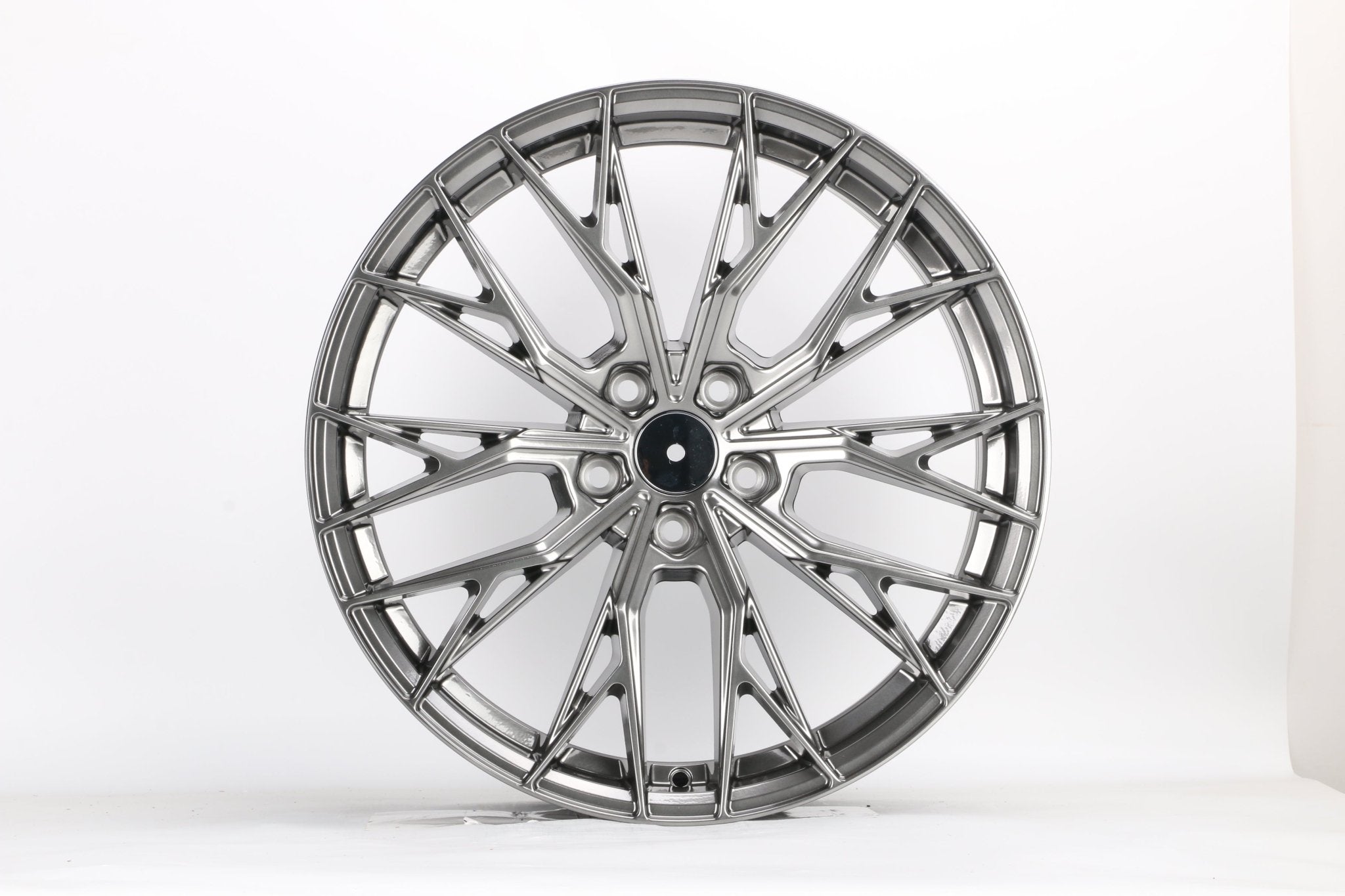 W1550 IVF-3243 Hyper Black 17x7.5 ET35 5x114.3 CB73.1