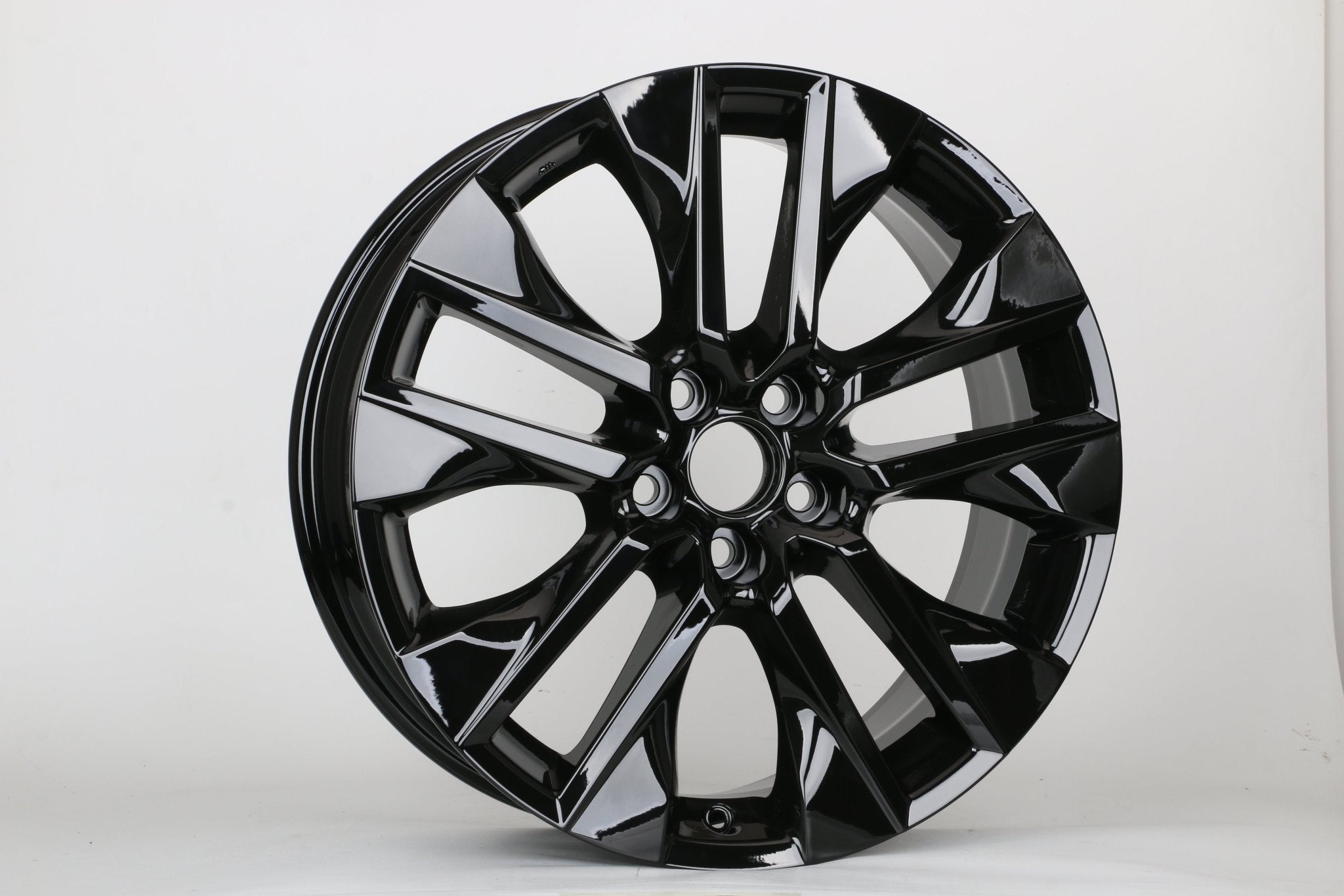 W200 D2027 Gloss Black 19x7.5 ET40 5x114.3 CB60.1