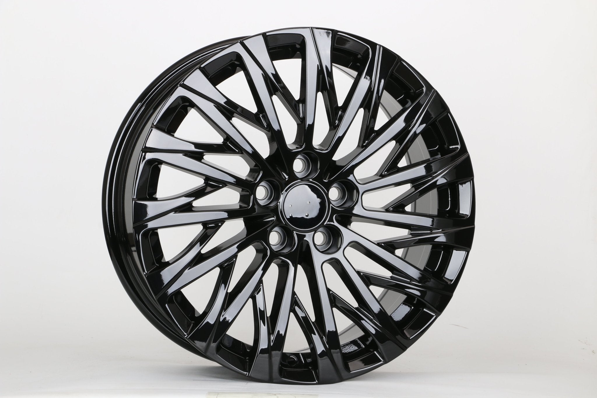 W204 1805 Gloss Black 18x7.5 ET40 5x114.3 CB73.1