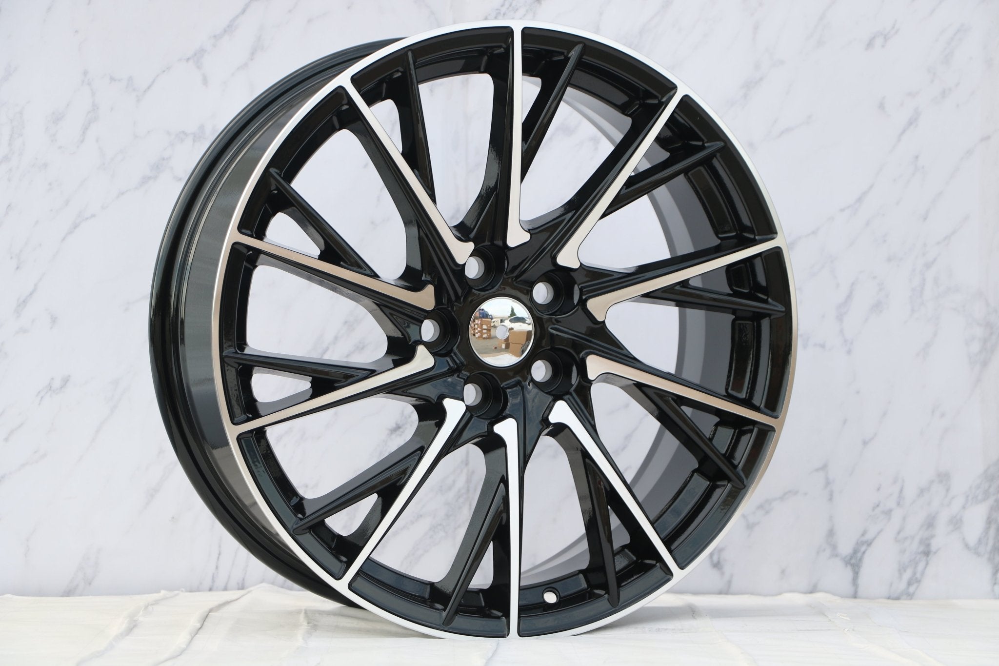 W205 1151 Black Machined Face 19x7.5 ET35 5x114.3 CB60.1
