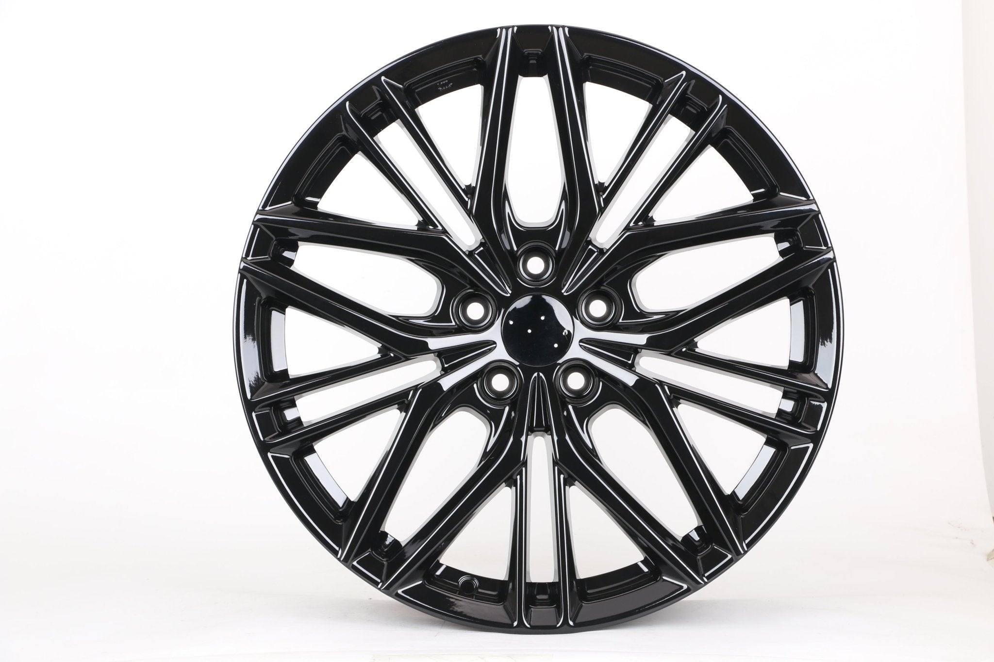 W212 D1907 Gloss Black 19x8.5 Et35 5x114.3 CB73.1 Corn Lug