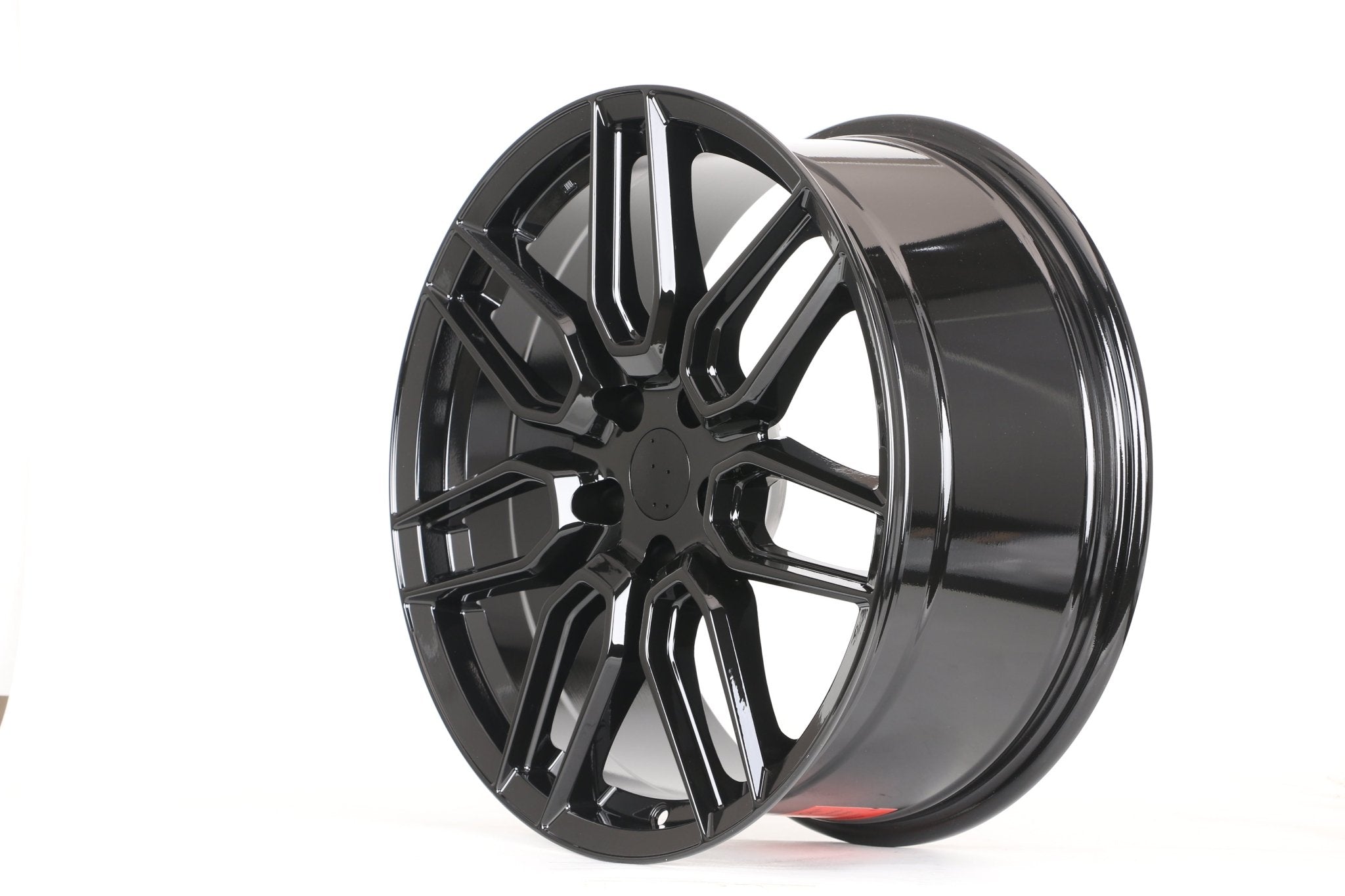 W228 D1902 Gloss Black 19x8.5 ET35 5x114.3 CB60.1 Cone Lug