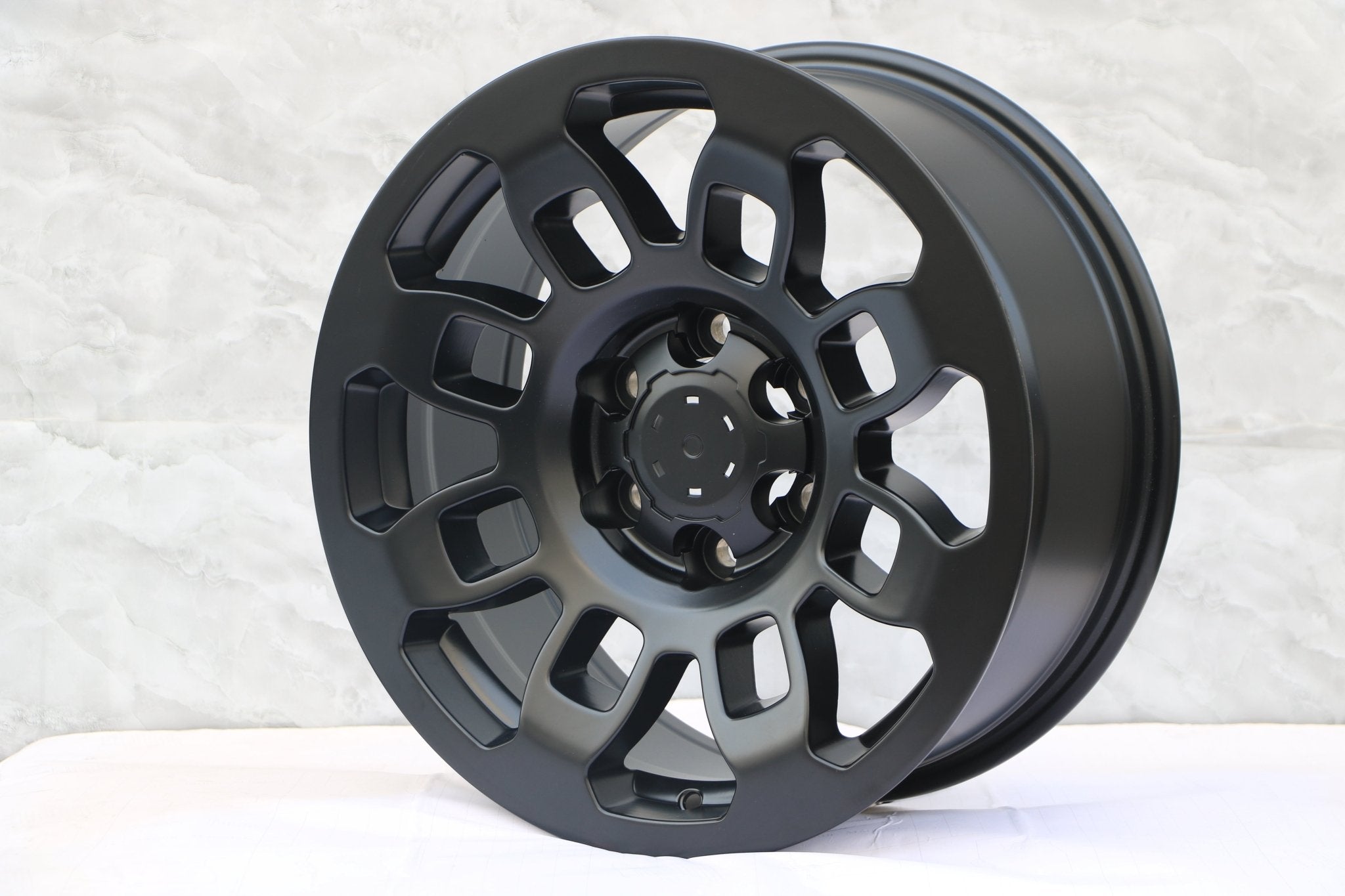 W250 XH97 Satin Black 18x8.0 ET0 6x139.7 CB106.1