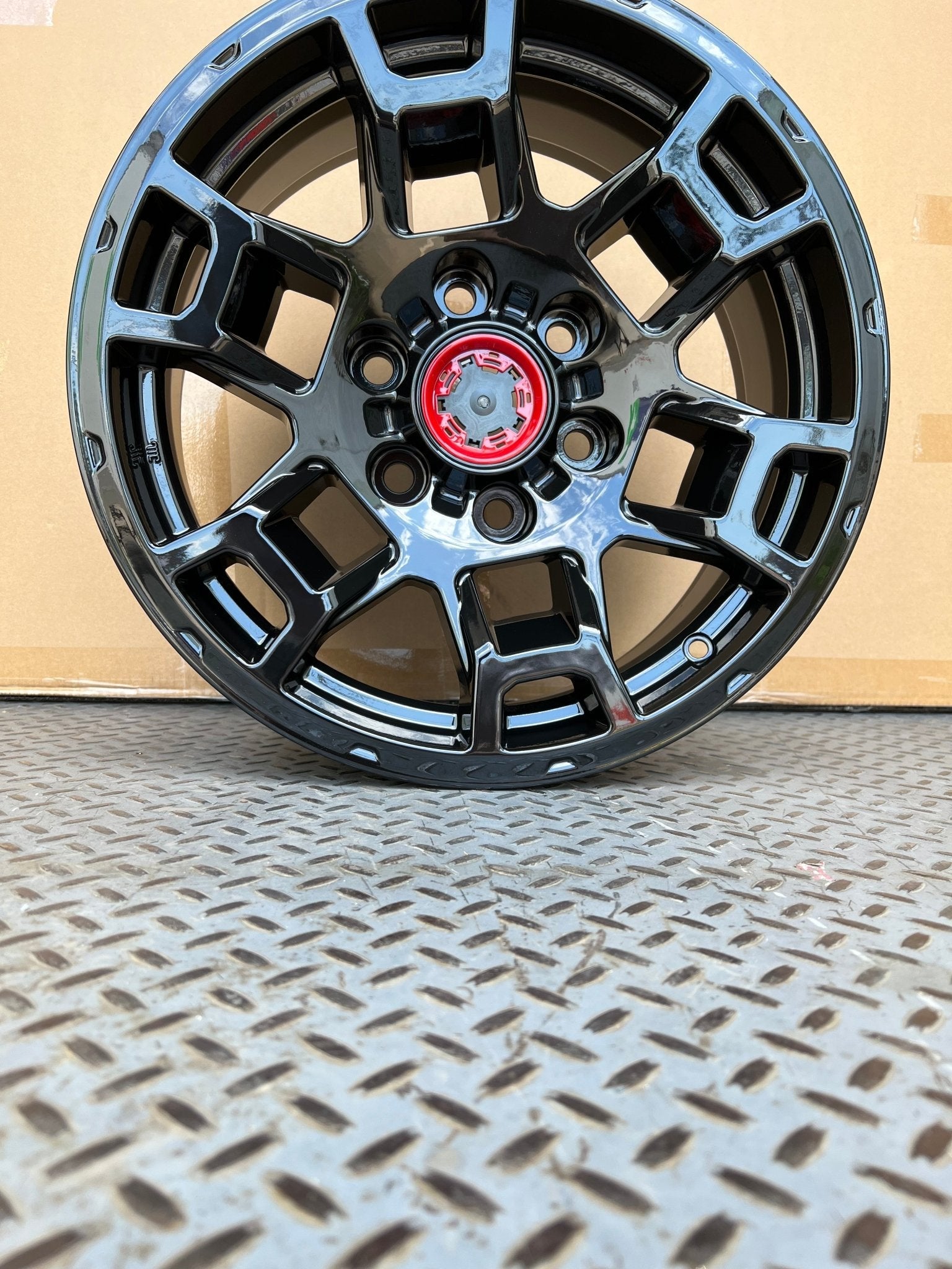 W260 D1664 Gloss Black 17*7.0 ET4 6x139.7 CB106.1  C1664-B