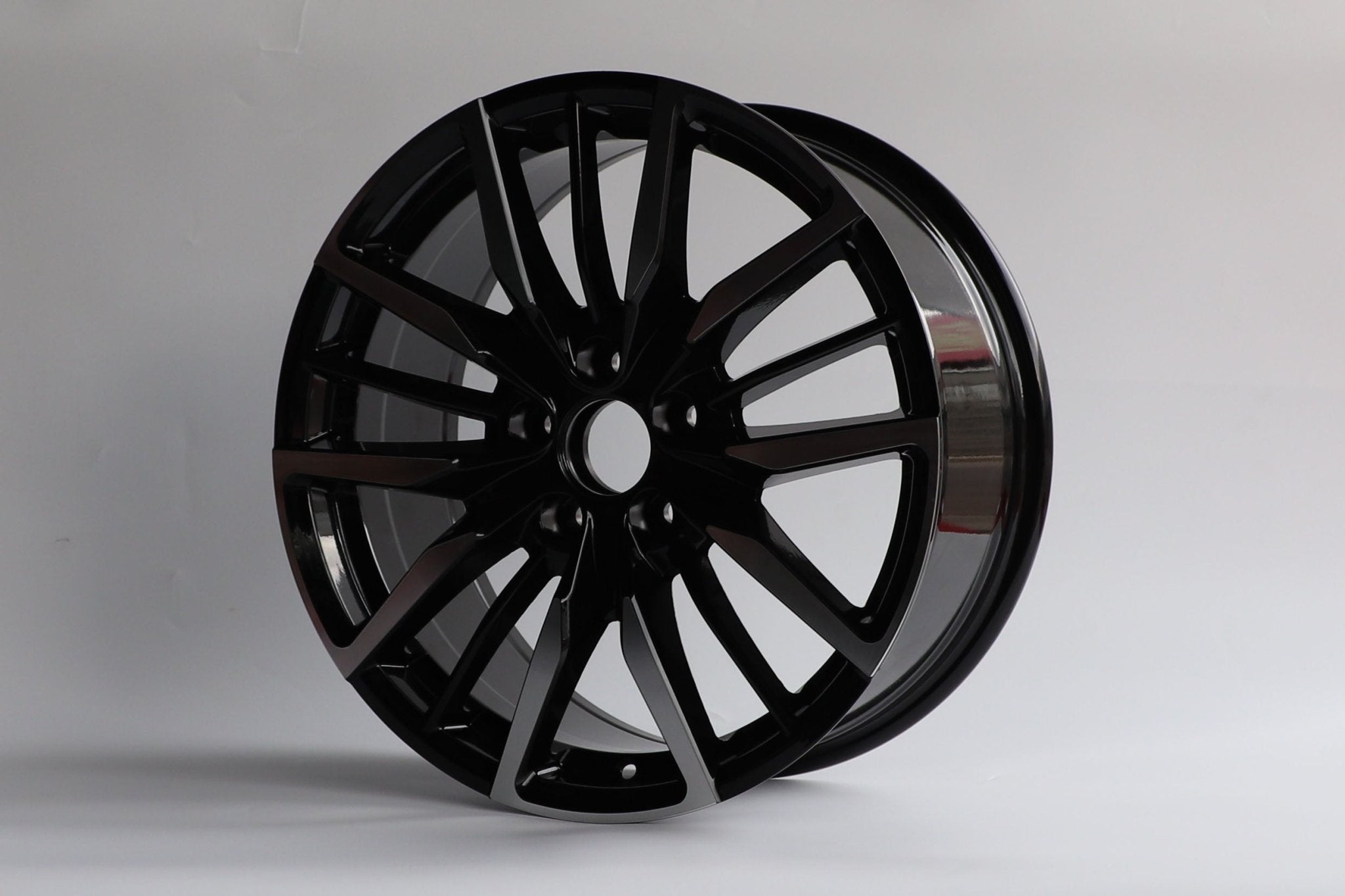 W312 1836 Black Machined Face 18x8.0 ET45 5x114.3 CB64.1