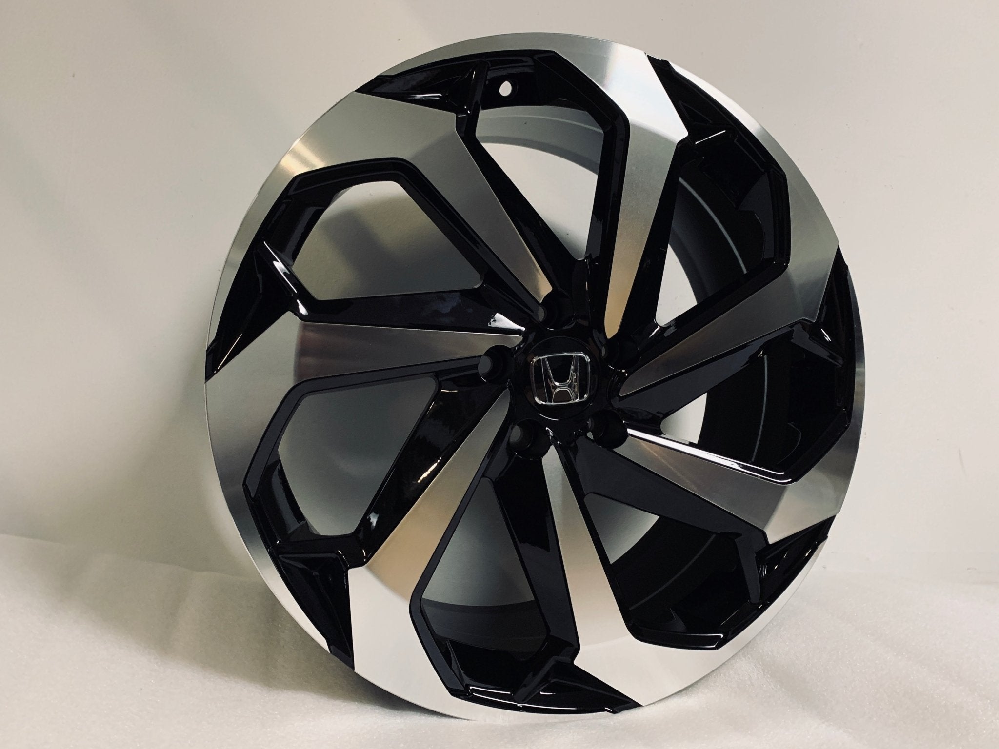 W316 Black Machined Face 22x8.0 ET40 5x100 CB73.1