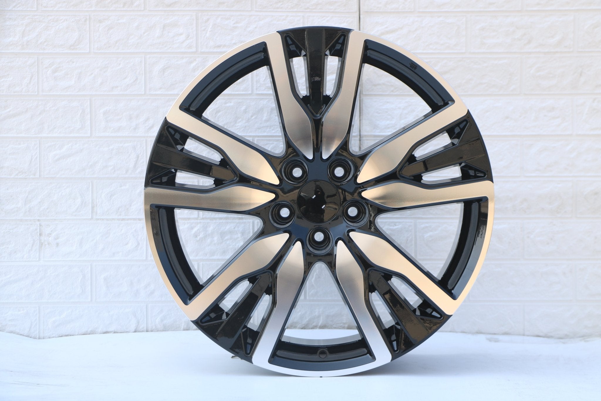 W319 D2030 Black Machined Face 20x8.0 ET55 CB64.1 5x114.3 C1352-B