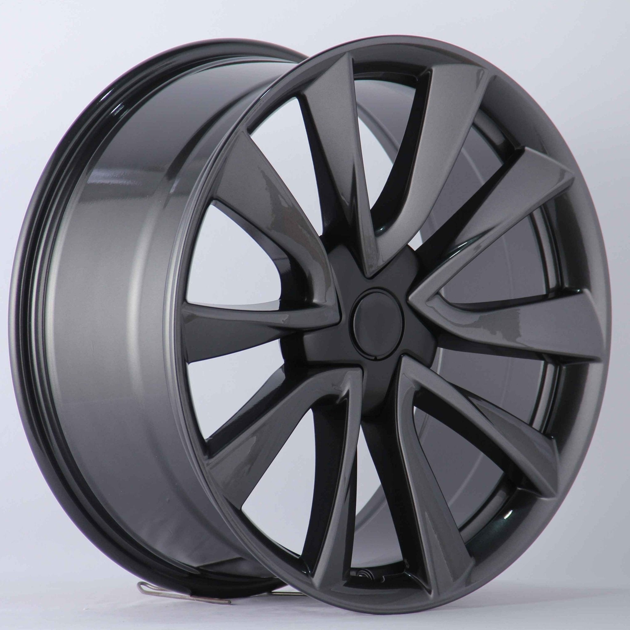 W454 2112 Gunmetal 19x8.5 ET35 5x114.3 CB64.1