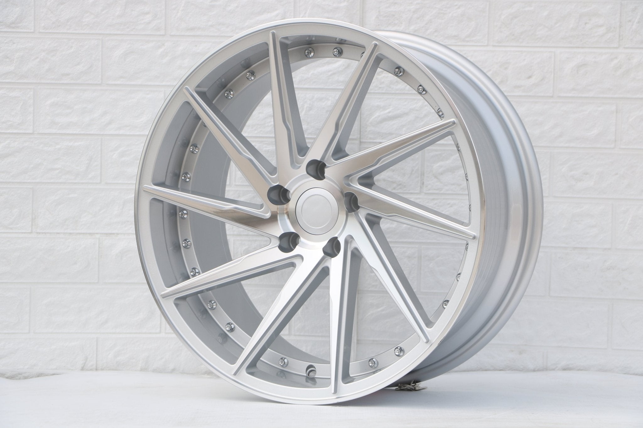 W511 Silver Machined Face 19x9.5 ET35 5x114.3 CB73.1