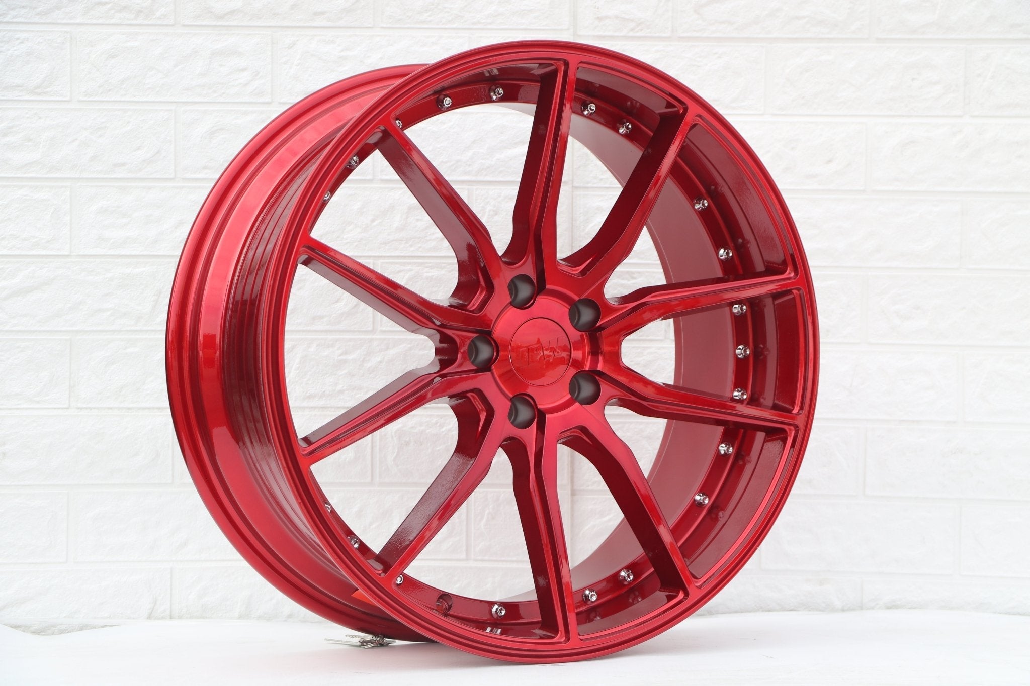 W512 Red with Silver Rivet 20*8.5 ET35 5x114.3 CB73.1