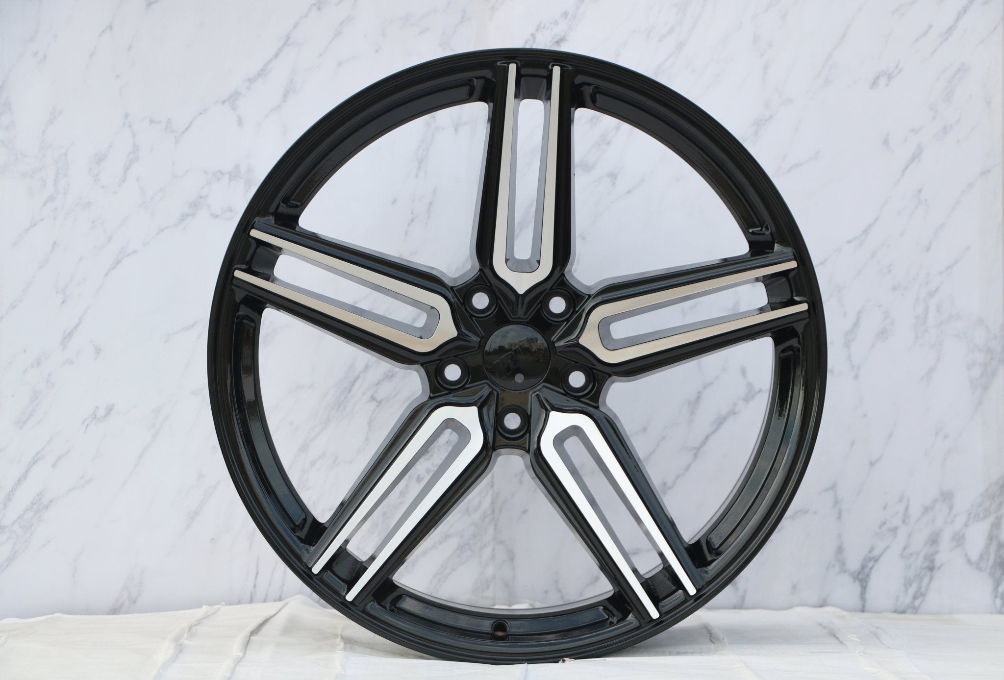 W522 Black Machined Face 20x9.0 ET35 5x120 CB72.5