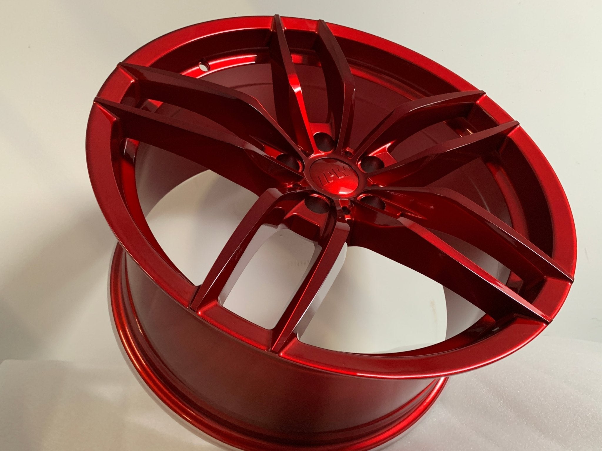 W524 1407 Red 19x9.5 ET35 5x114.3 CB73.1