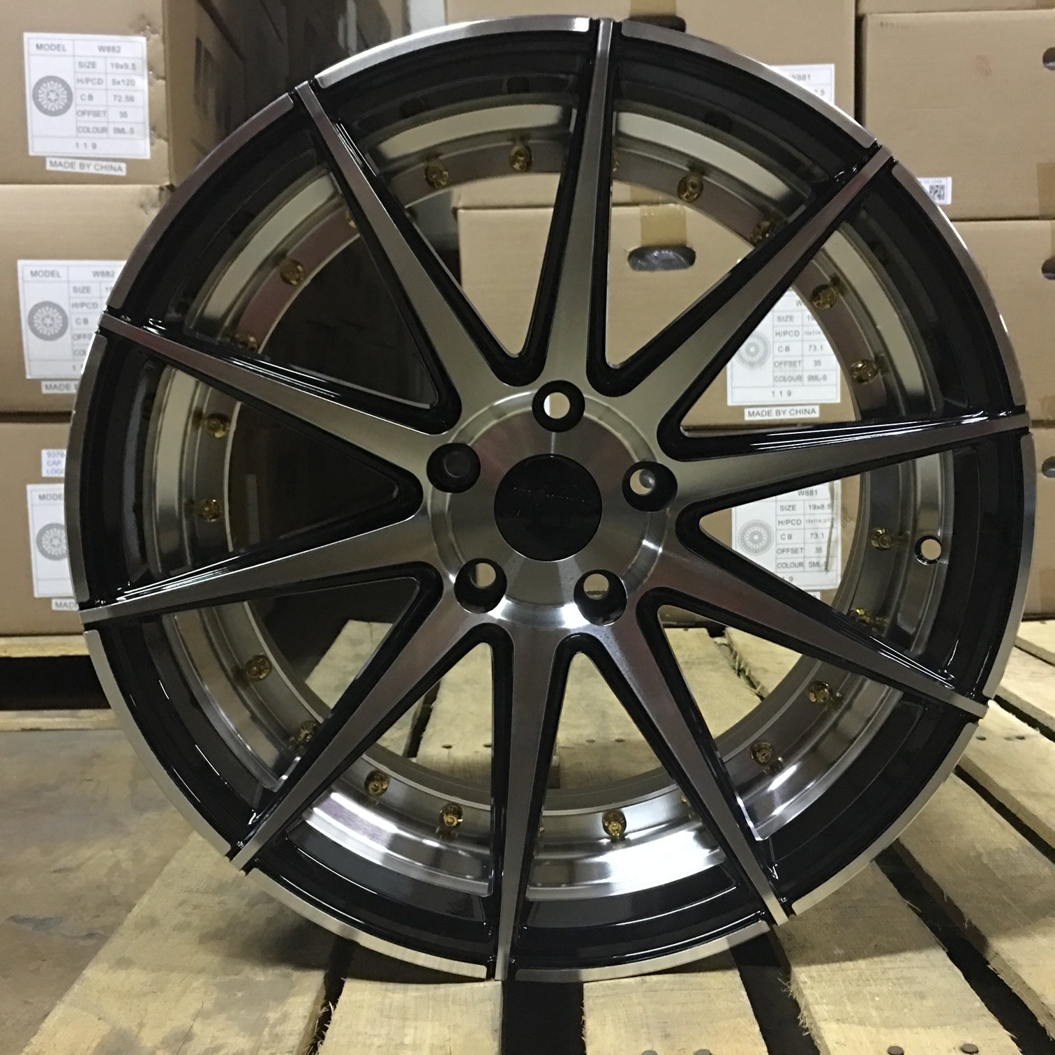 W528 1045 Black Machined Face inner graved with gold rivet 18x9.0 ET 35 CB73.1 5x114.3