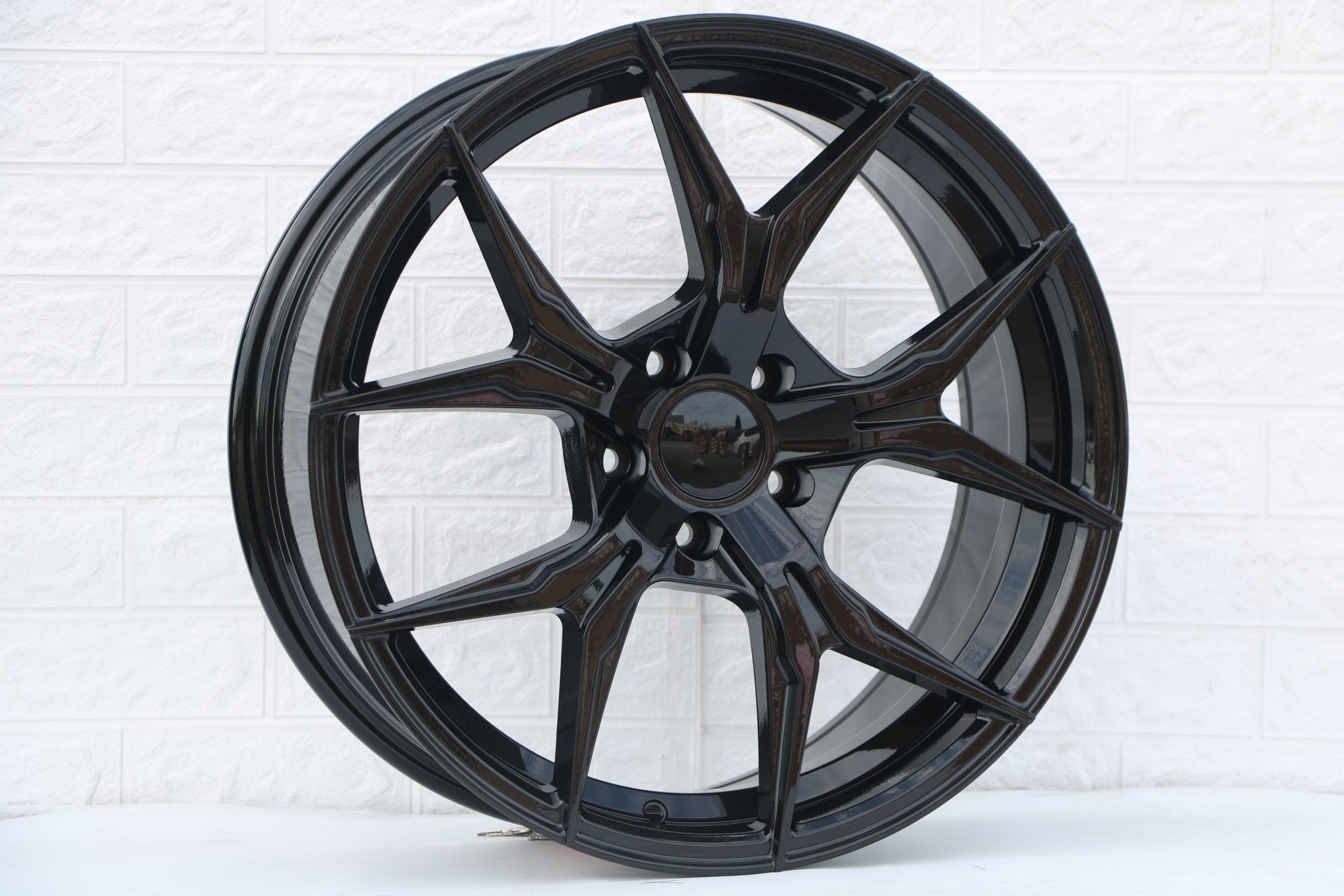 W531 Gloss Black 19x8.5 ET35 5x112/114.3 CB73.1