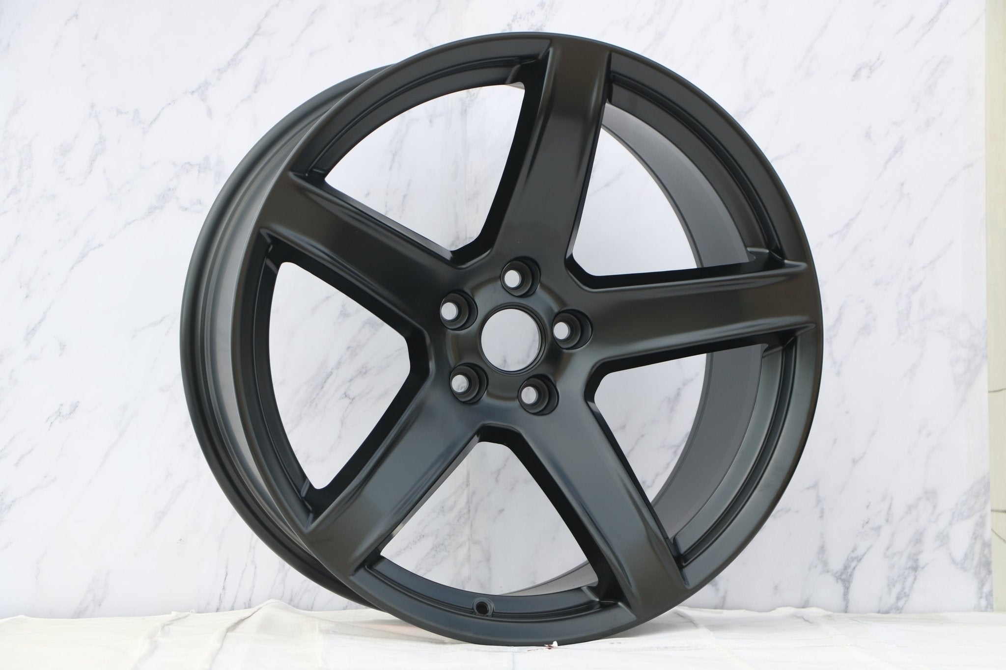 W576 D1671 Satin Black 20*10.5 ET 22 5*115 CB71.5 C1288-01-B
