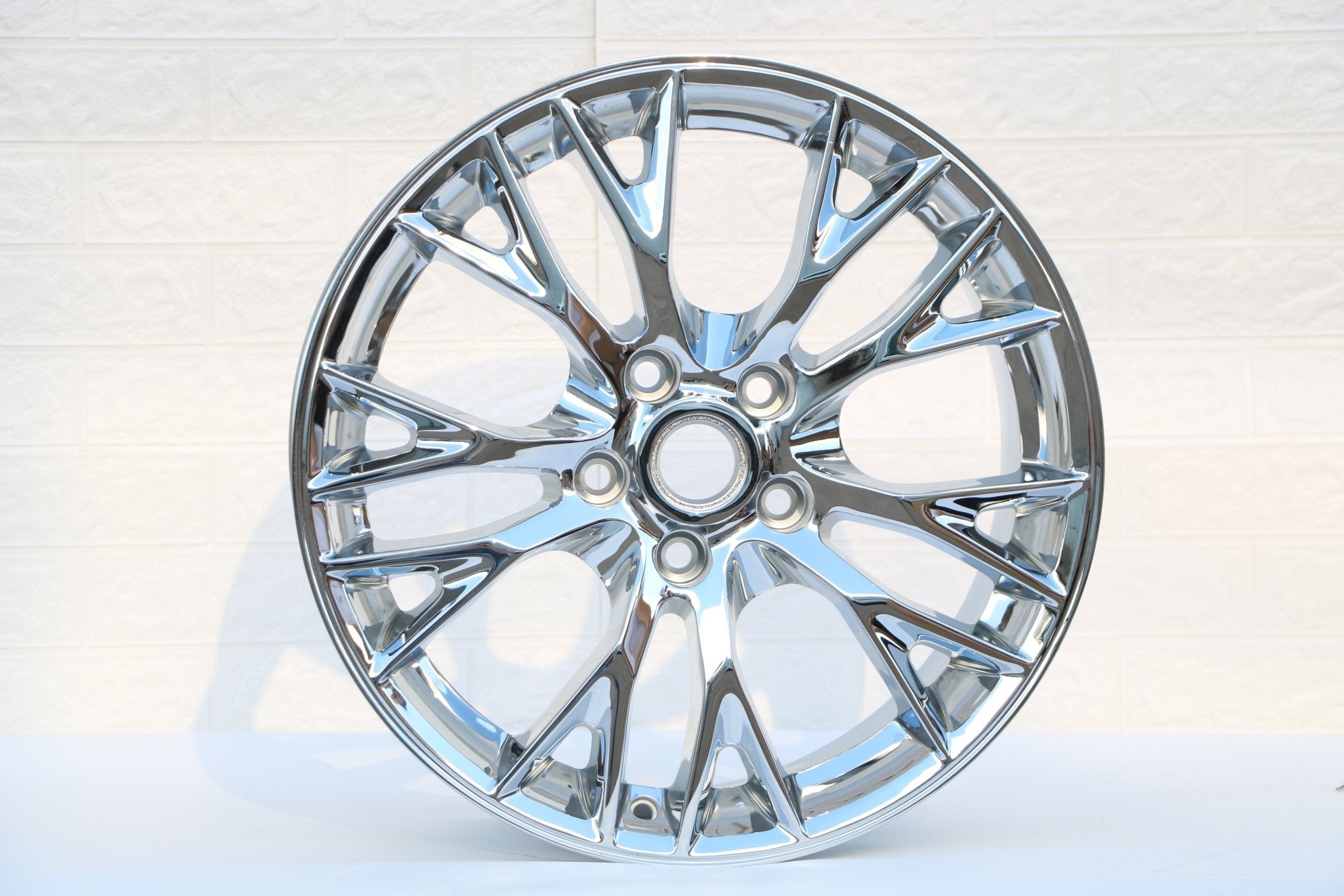 W591 Chome 19x10.0 ET79 CB70.3 5x120.7 C1187-C