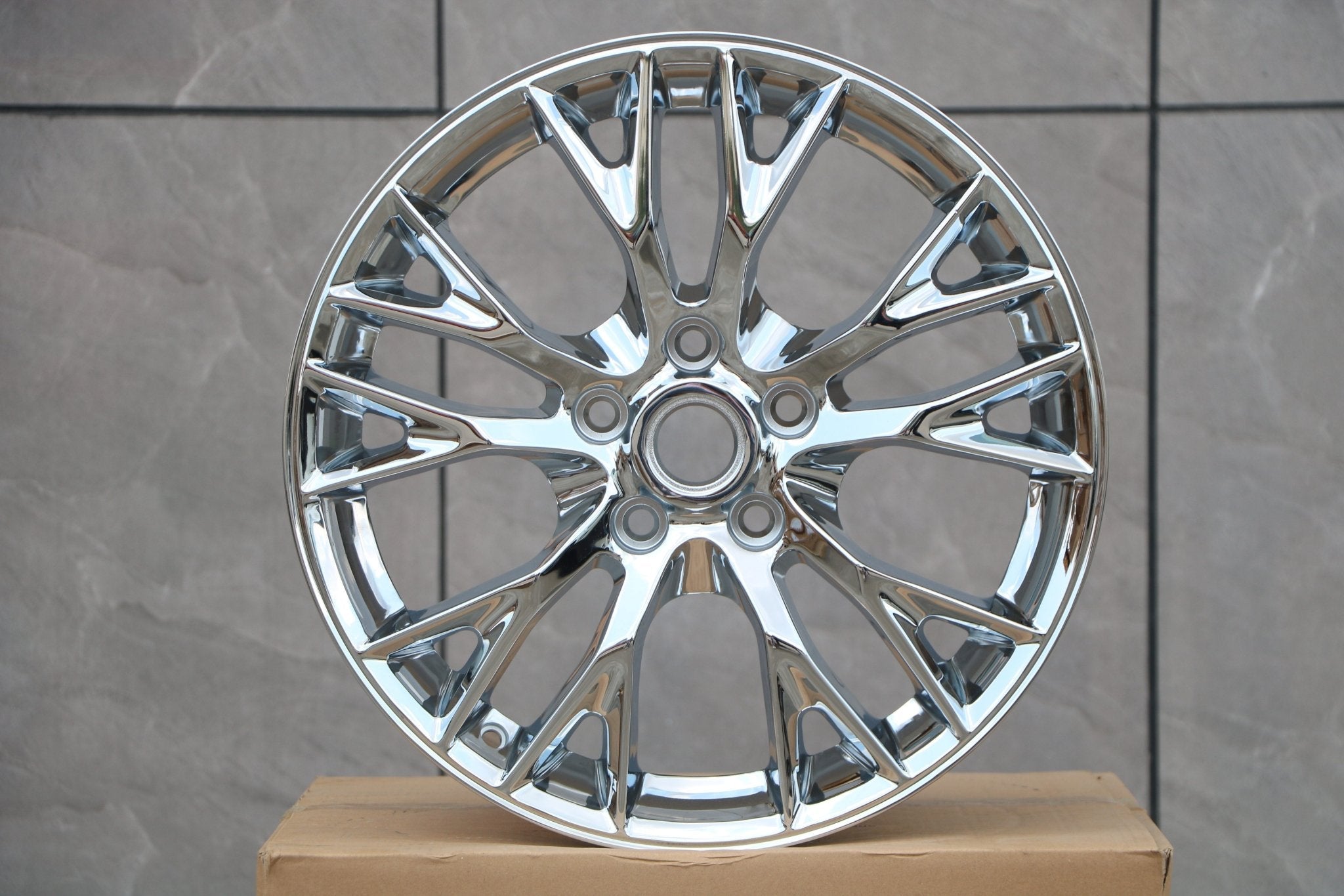 W591 Chome 19x10.0 ET79 CB70.3 5x120.7 C1187-C