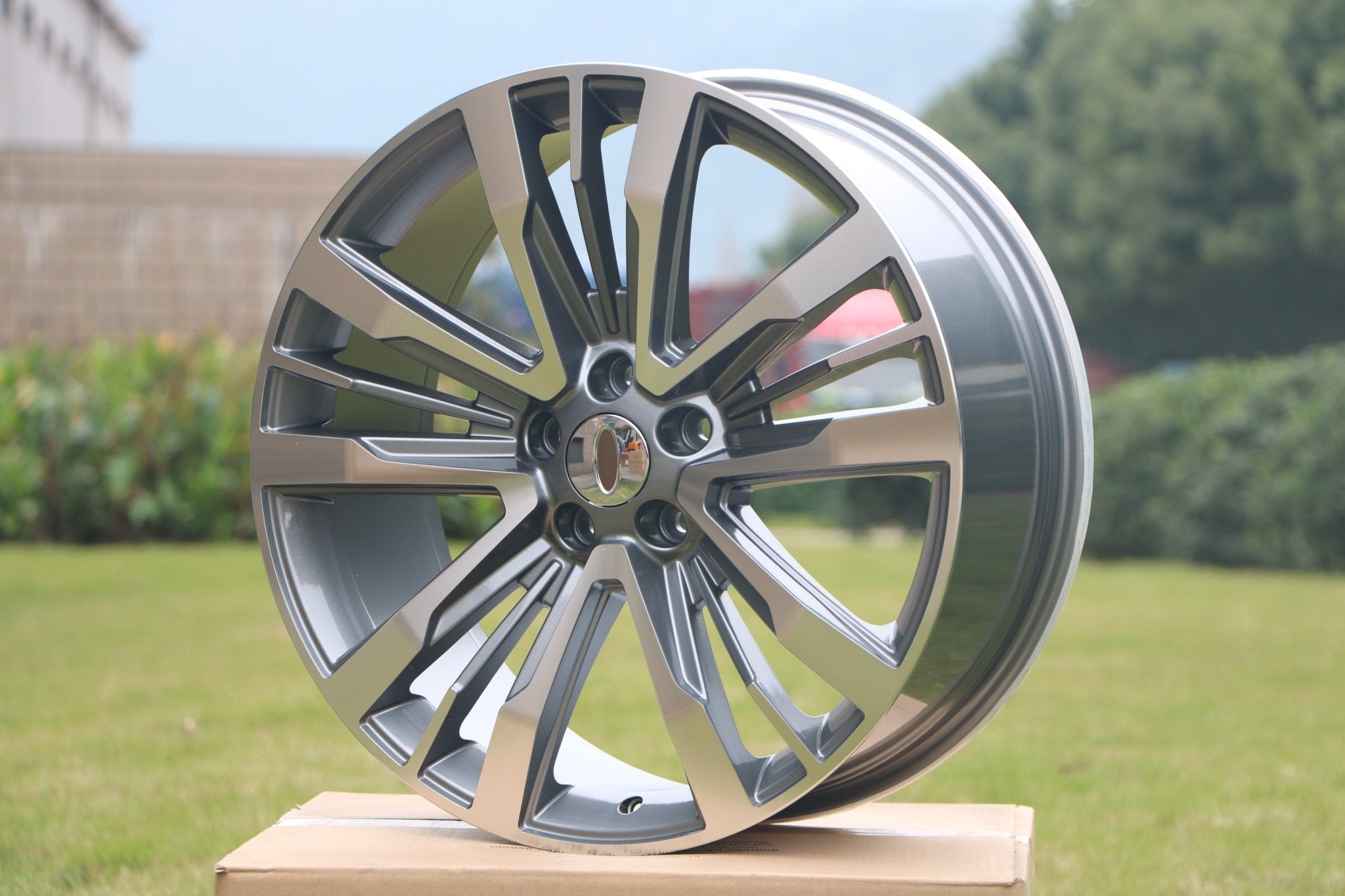 W592 Gunmetal Machined Face 20x8.5 ET44 5x114.3 CB63.4