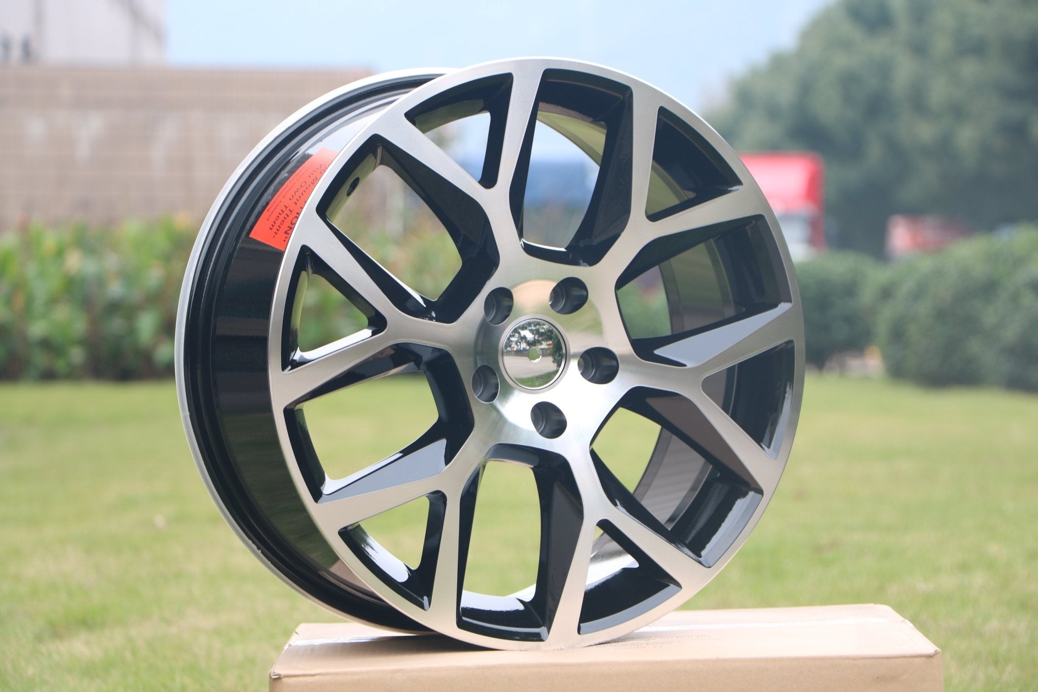 W640-Black Machine Face 18*7.5 ET45 5*112 CB57.1