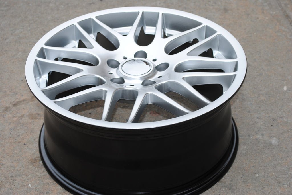W703 Hyper Silver 19*8.5 ET35 5x120 CB72.56