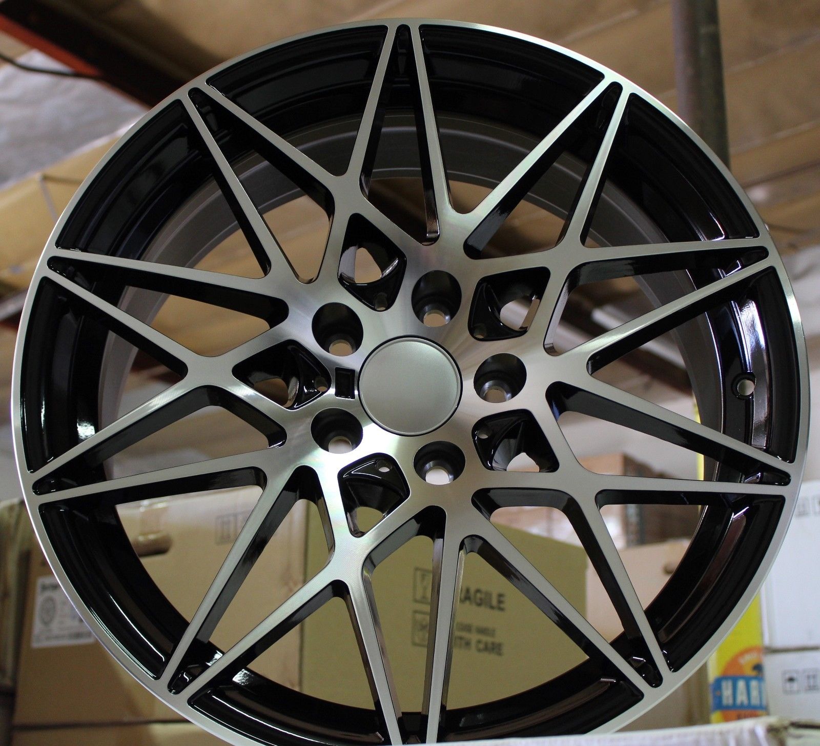 W709 D1147 Black Machined Face 19x9.5 ET34 5x120 CB72.6
