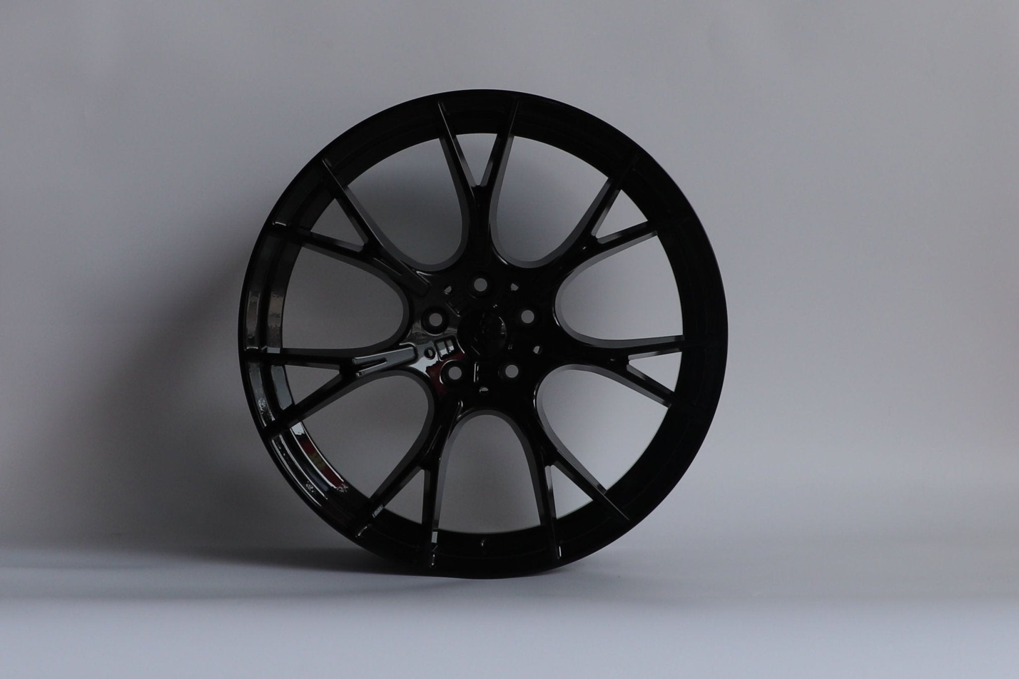 W712 1617 Gloss Black 20x9.5 ET38 5x112 CB66.6