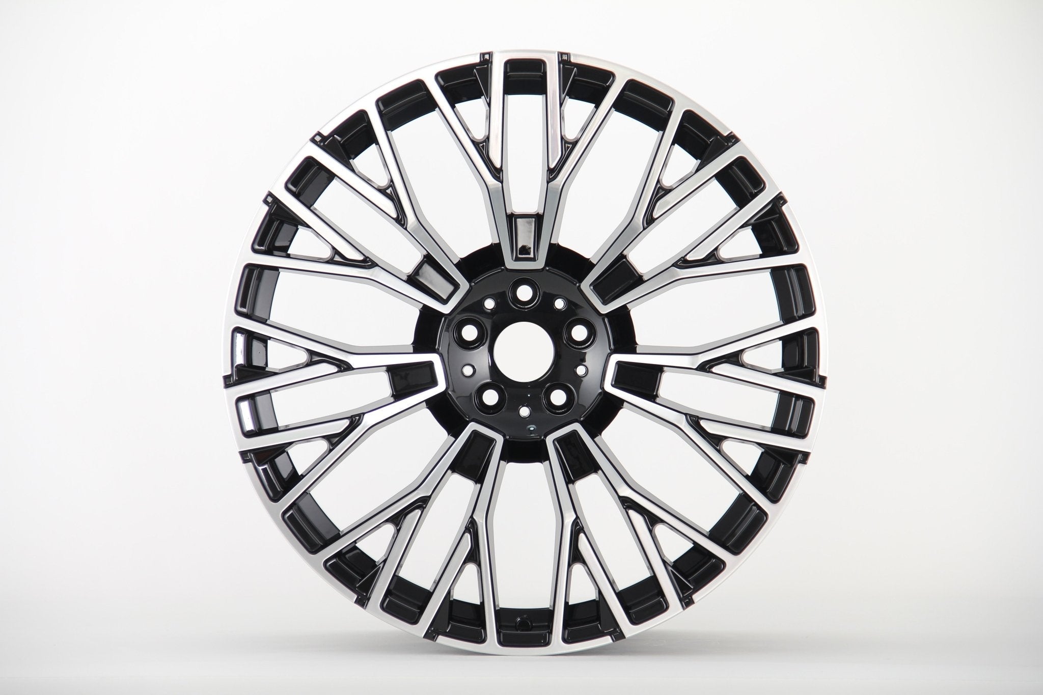 W721 7114 Black Machined Face 22x10.5 ET35 5x120 CB74.1
