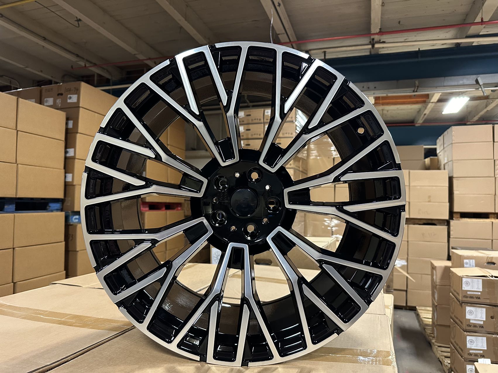W721 F3038 Black Machined Face 22x10.5 ET35 5x120 CB74.1