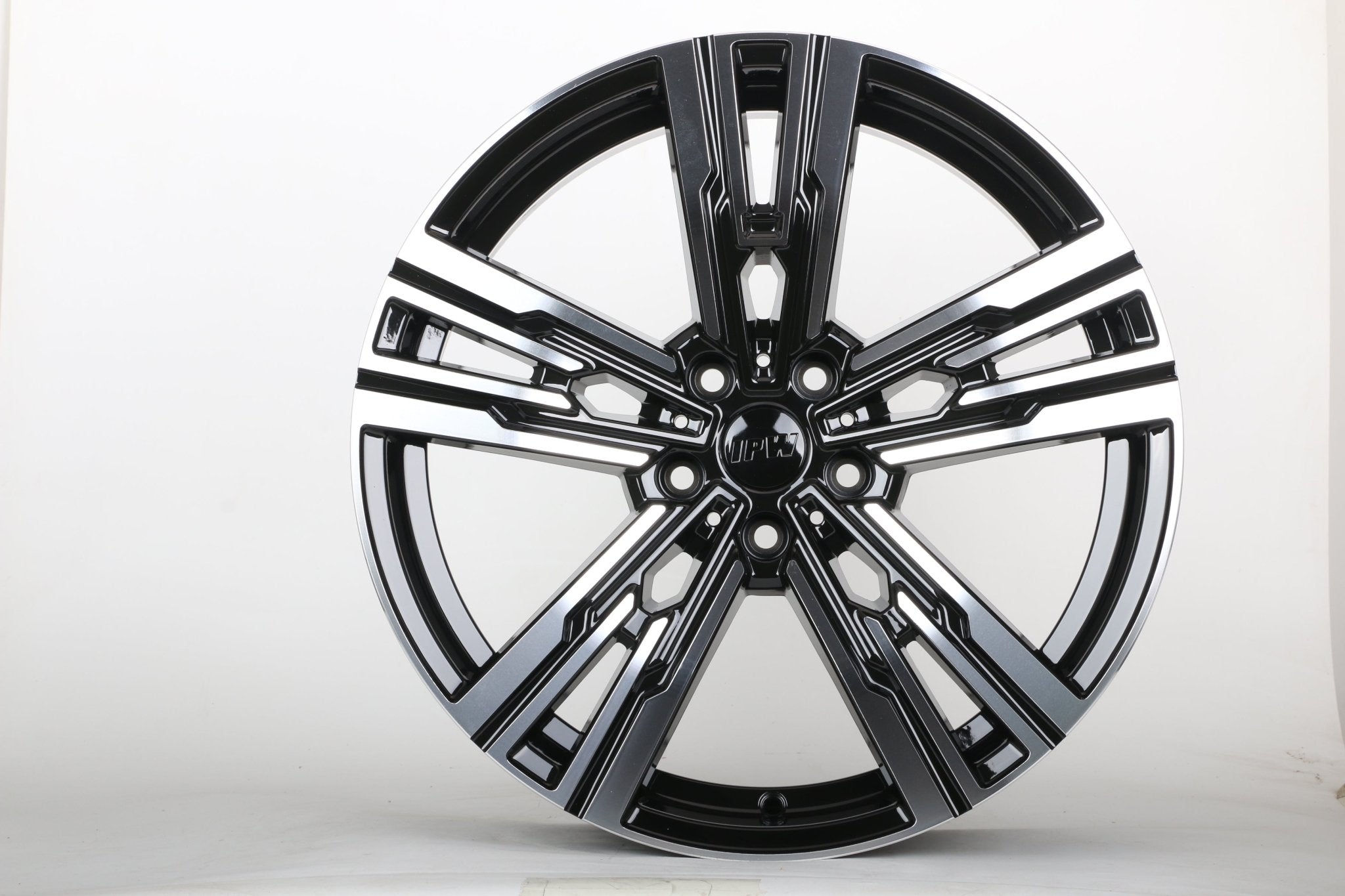 W723 1831 Black Machined Face 20x10.0 ET41 5x112 CB66.6