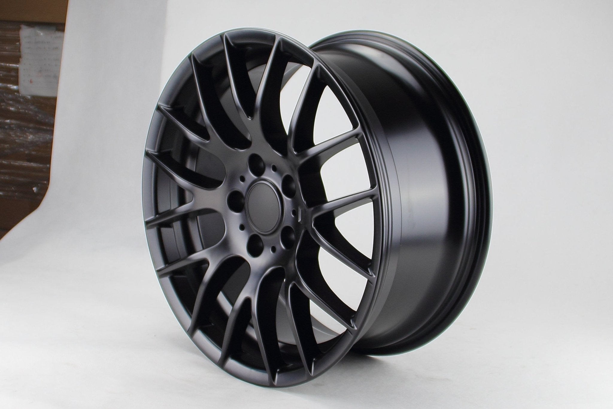 W725 Glass Matt Black 19*8.5 ET35 5*120 CB72.56