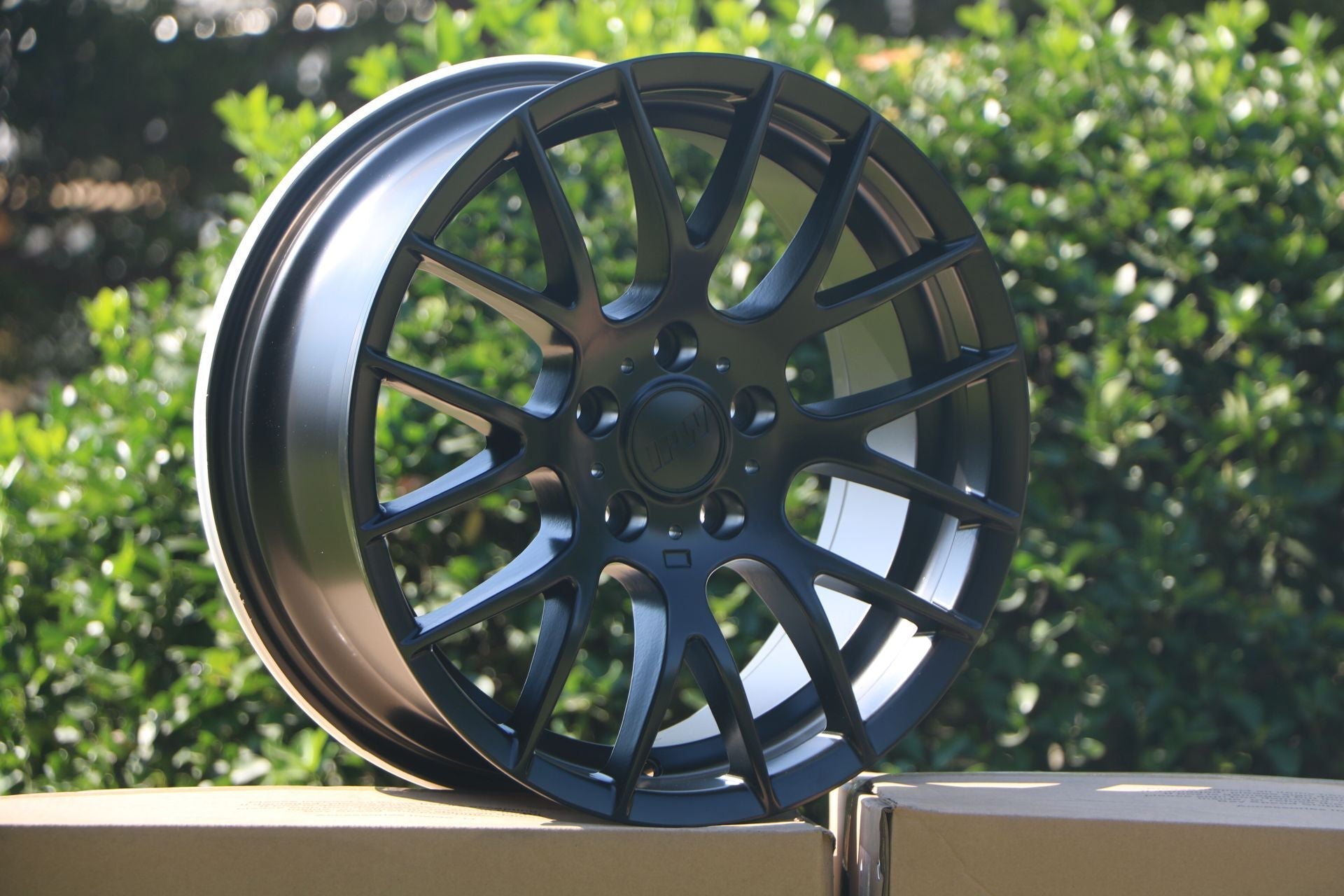 W725 Satin Black 18*8.0 ET35 5*120 CB72.56